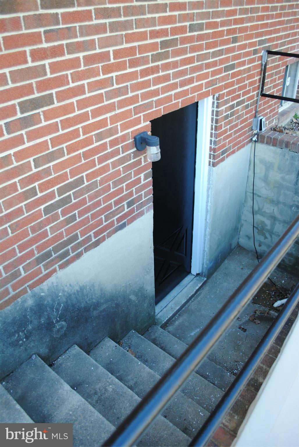 WHITE PLAINS VILLAGE SUB - Residential