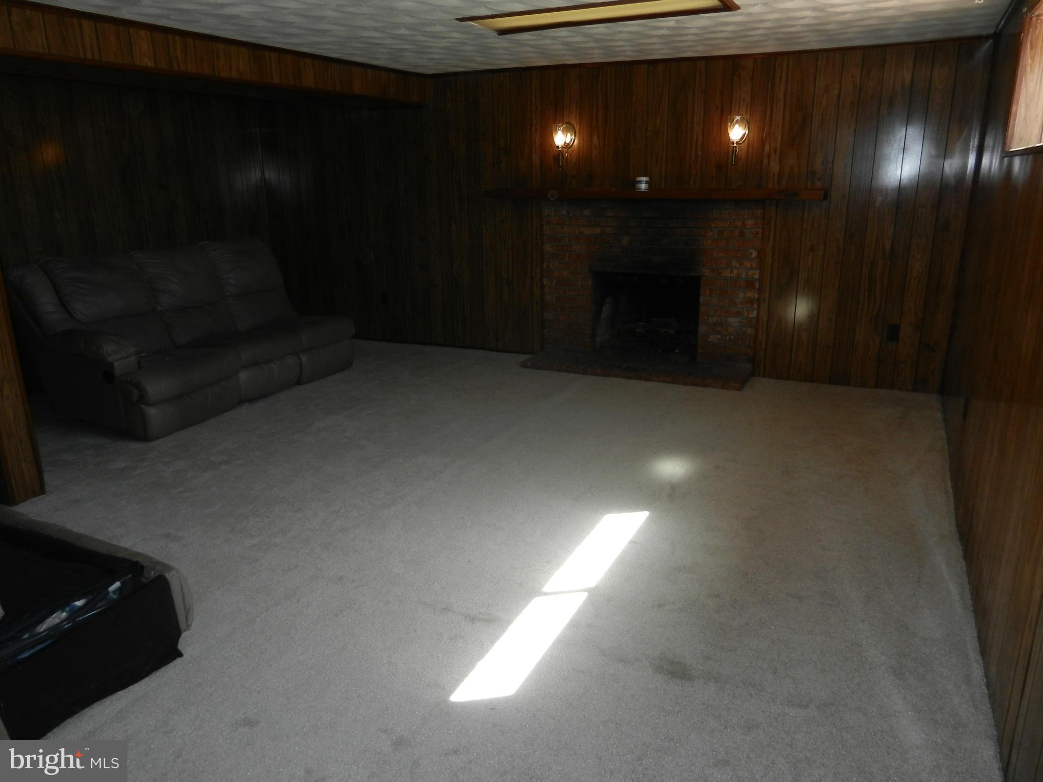 WHITE PLAINS VILLAGE SUB - Residential