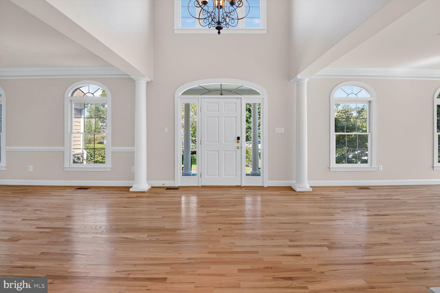 POTOMAC OUTSIDE - Residential