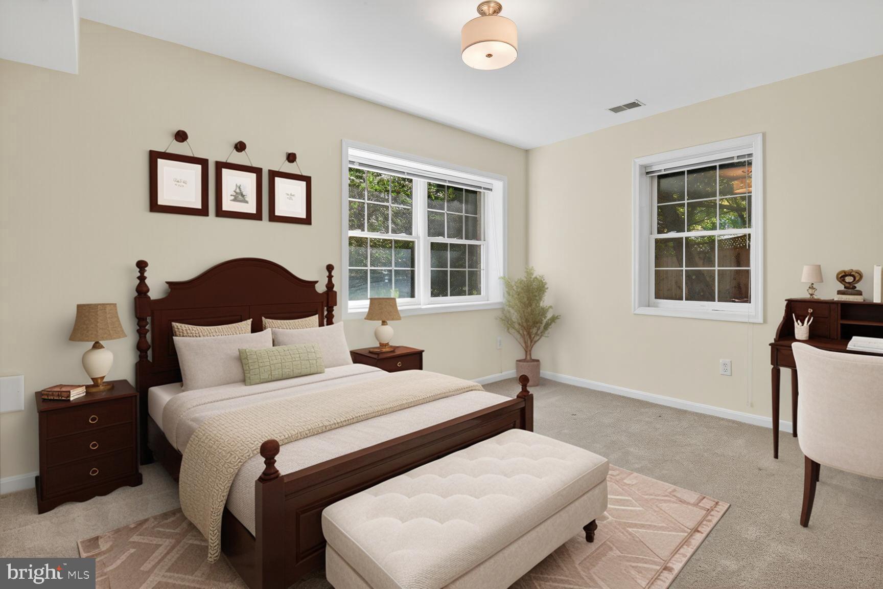 POTOMAC OUTSIDE - Residential