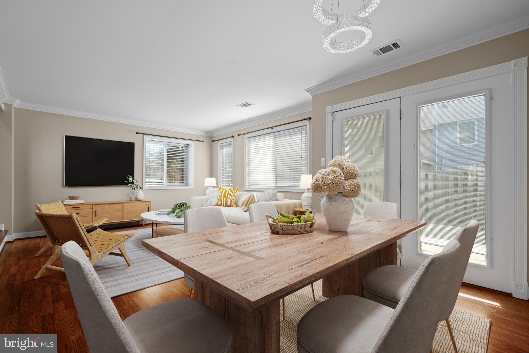 REFLECTION LAKE - Residential