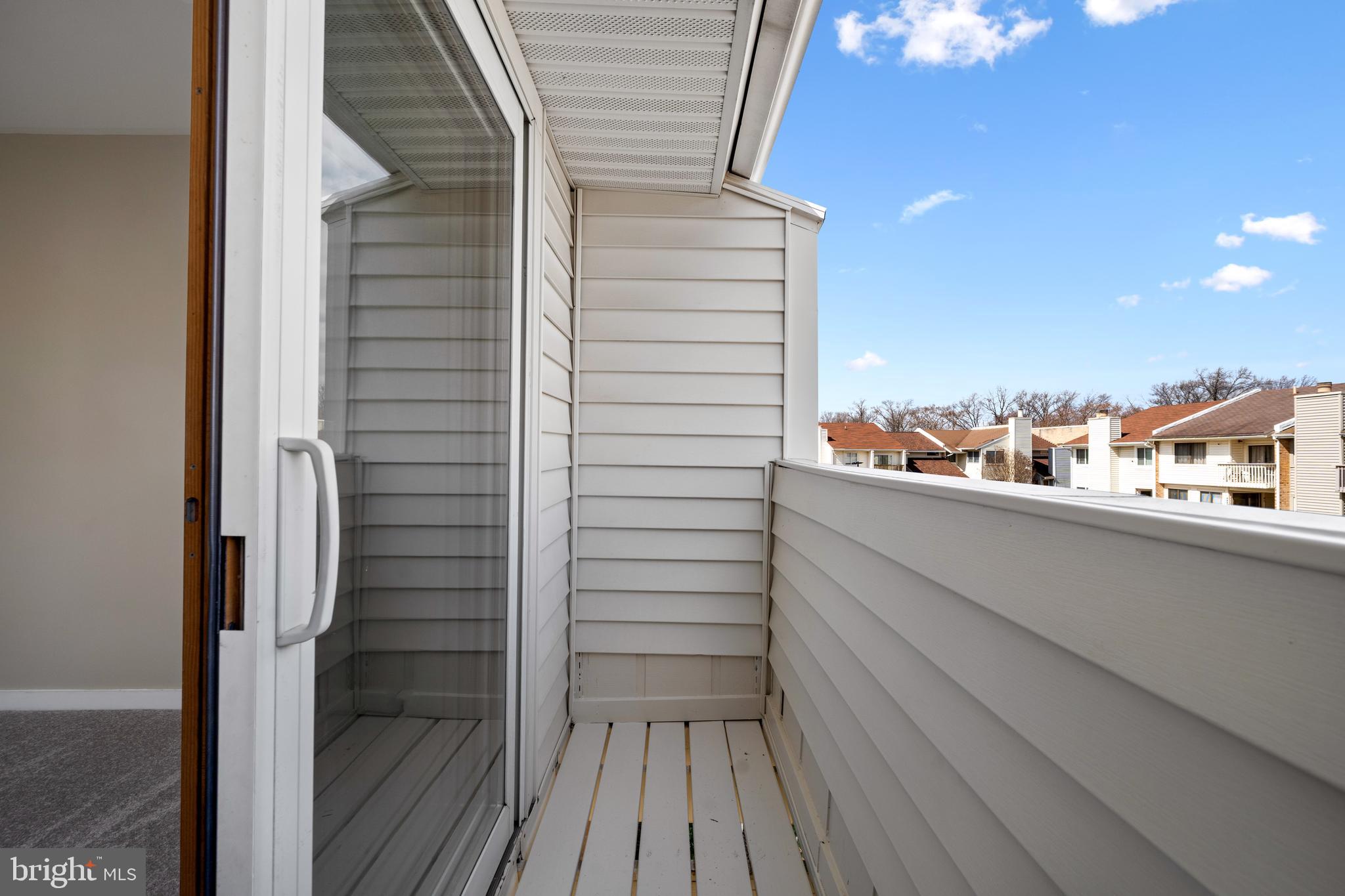 REFLECTION LAKE - Residential