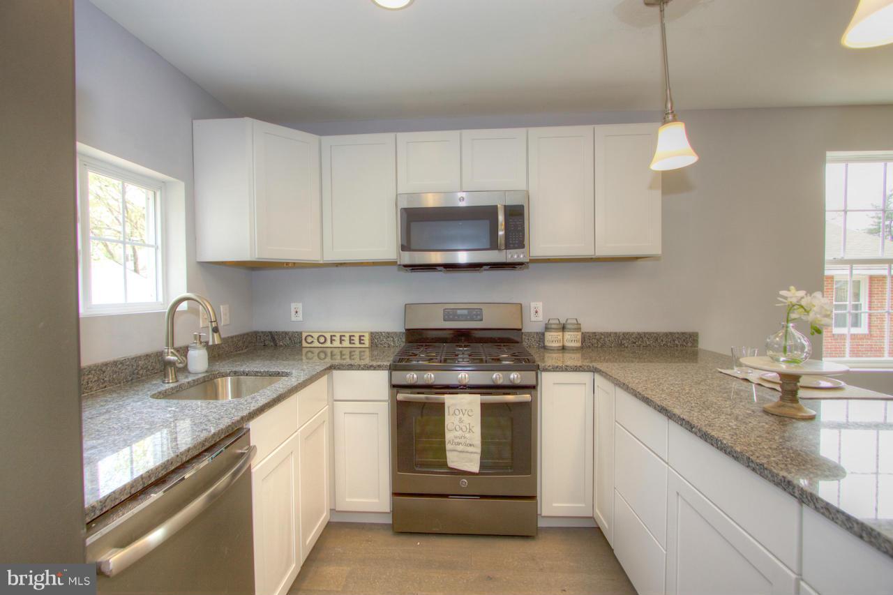 PARKVILLE - Residential