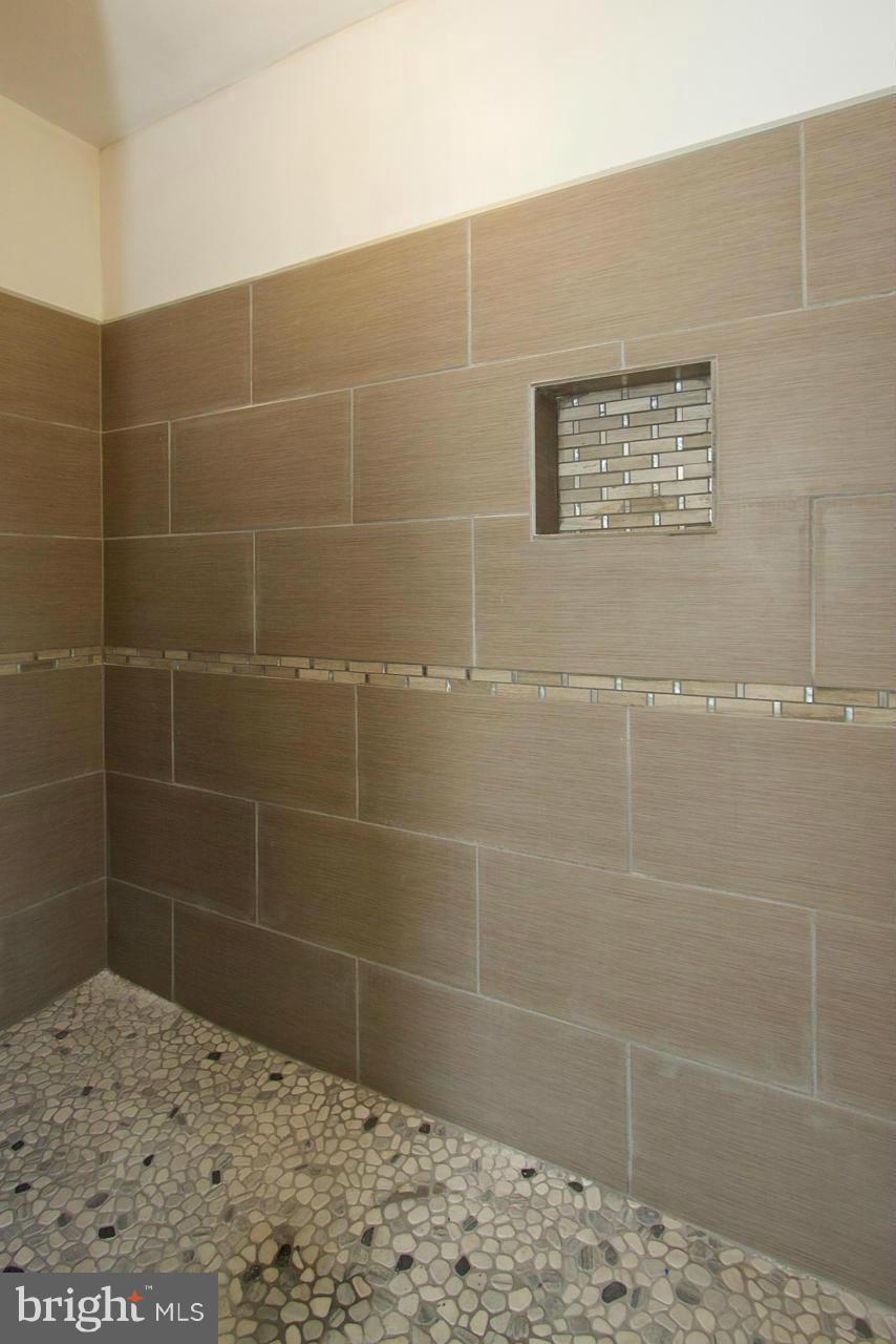 PARKVILLE - Residential