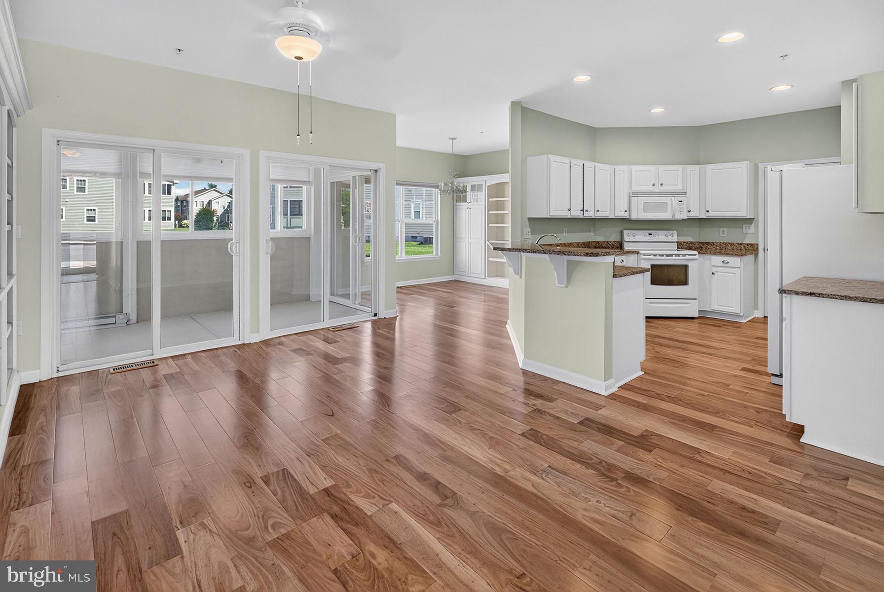 34687 REFUGE COVE 1001