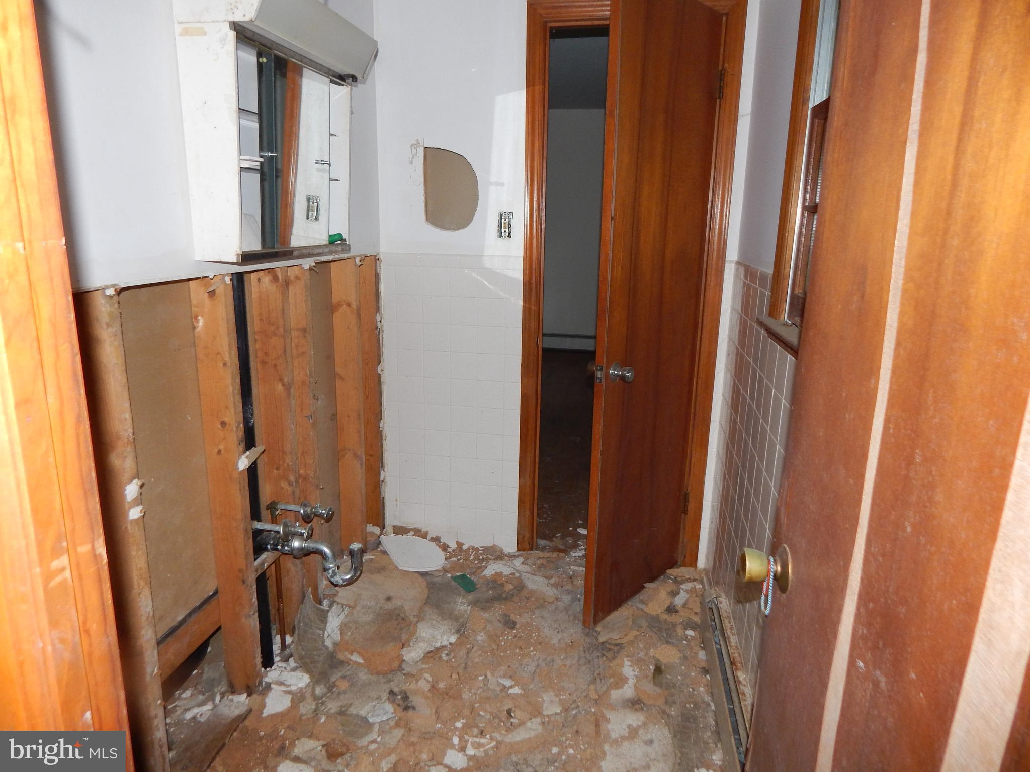 MECKLENBURG HEIGHTS - Residential