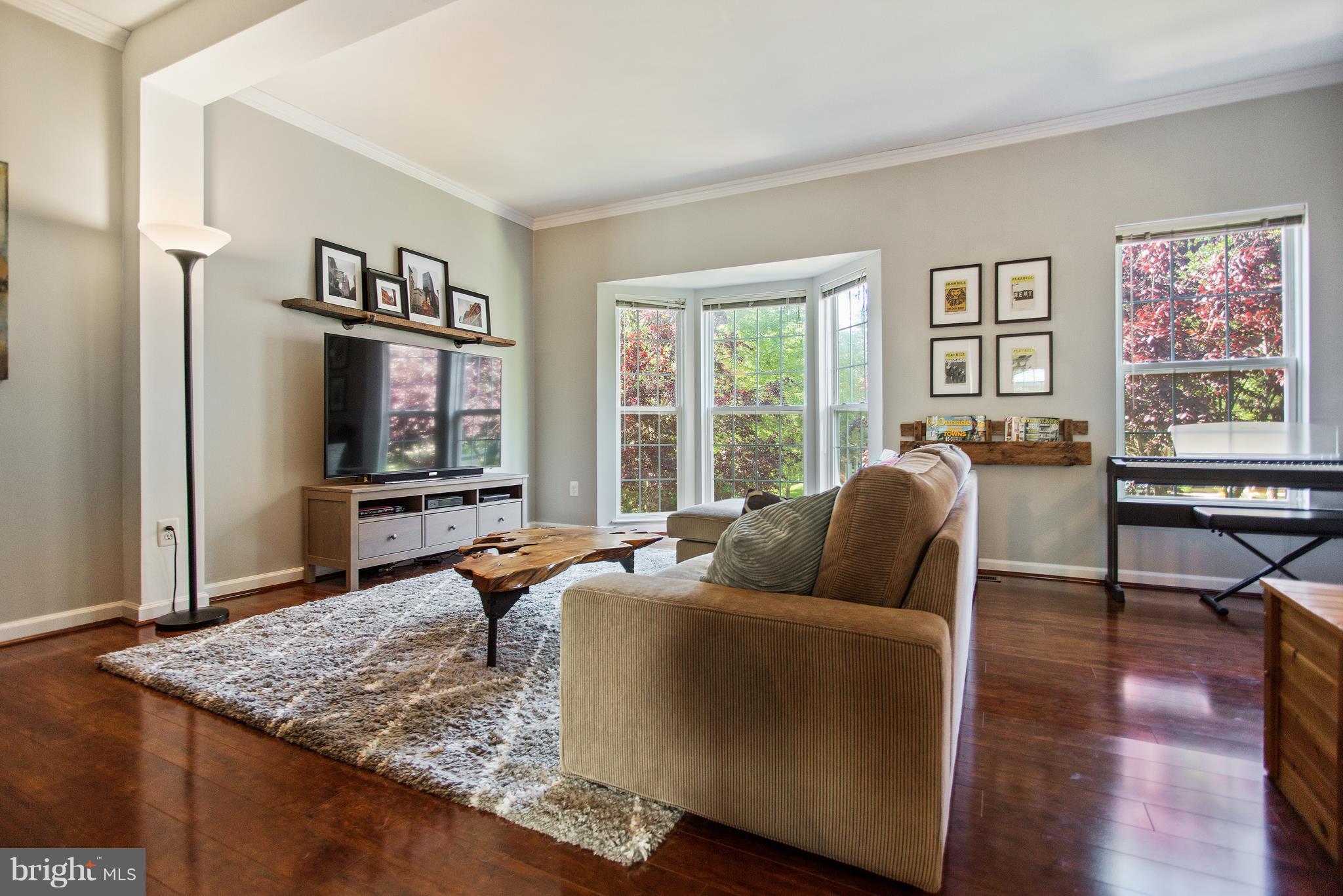 SOUTH RIDING - Residential