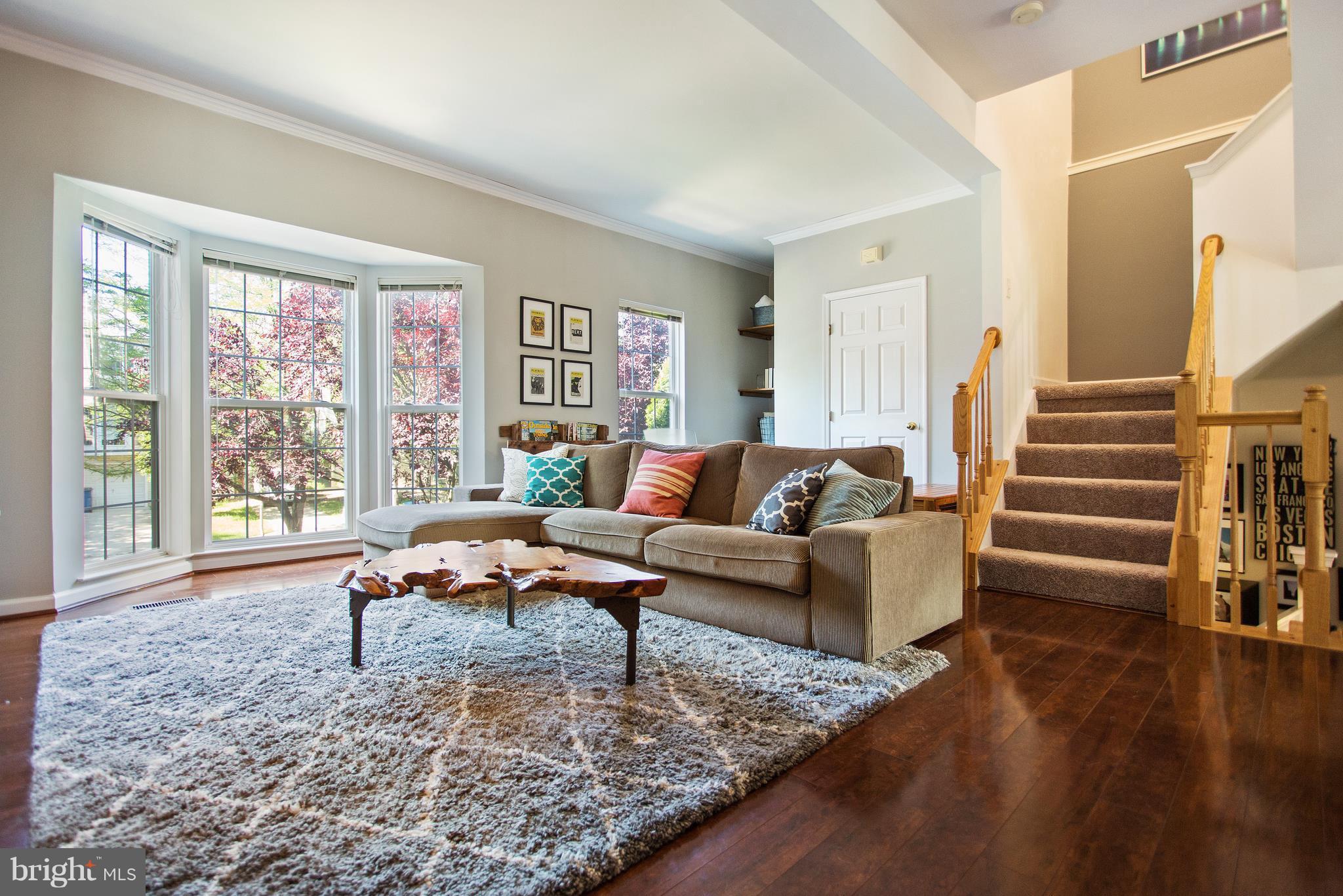 SOUTH RIDING - Residential