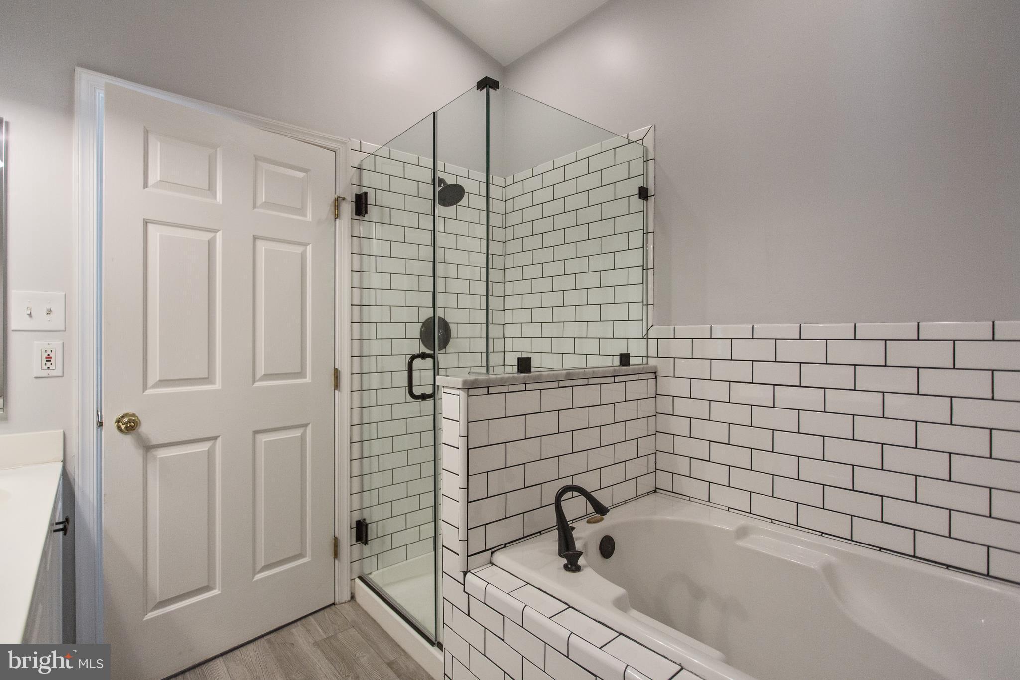 SOUTH RIDING - Residential