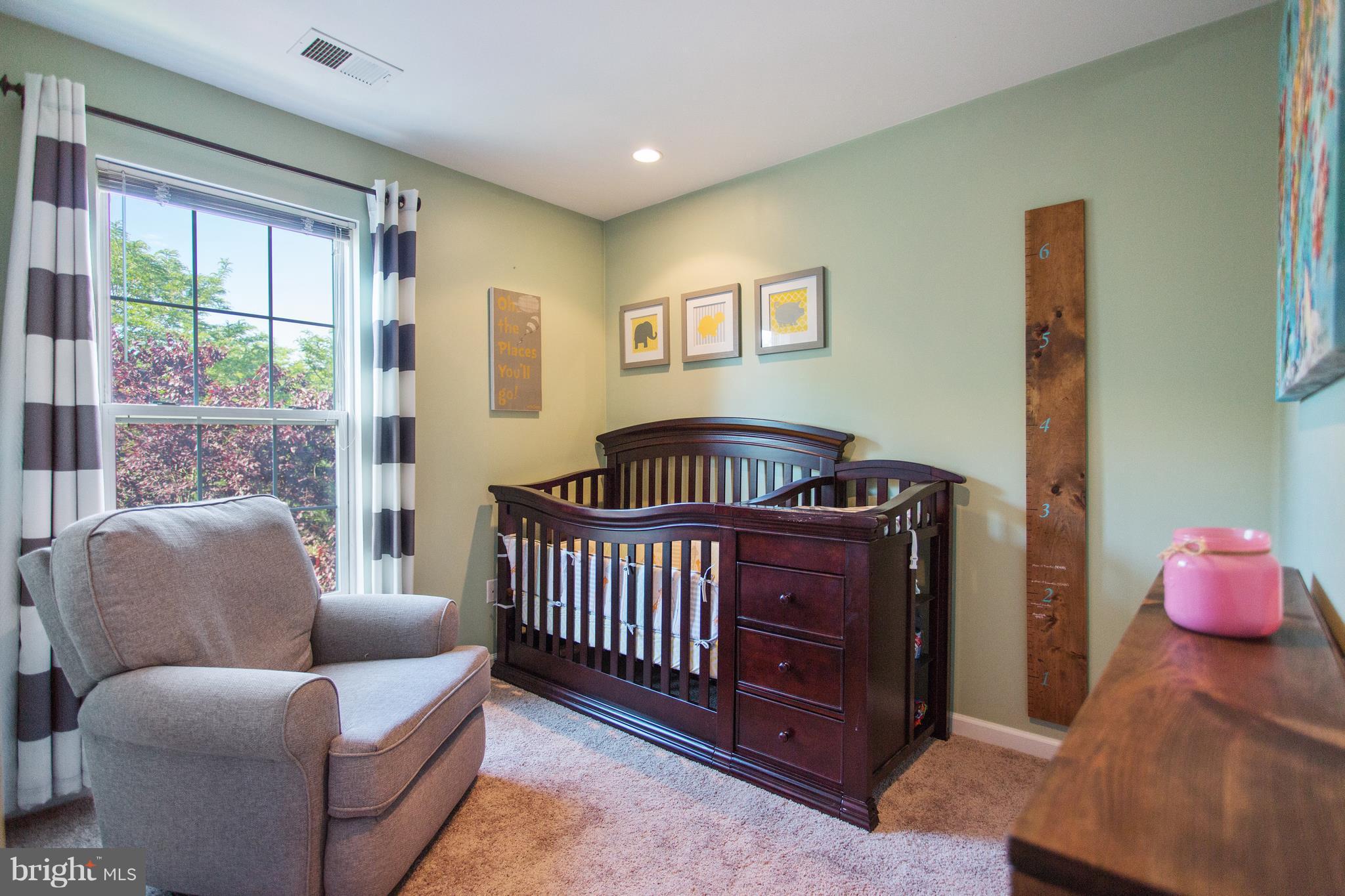 SOUTH RIDING - Residential