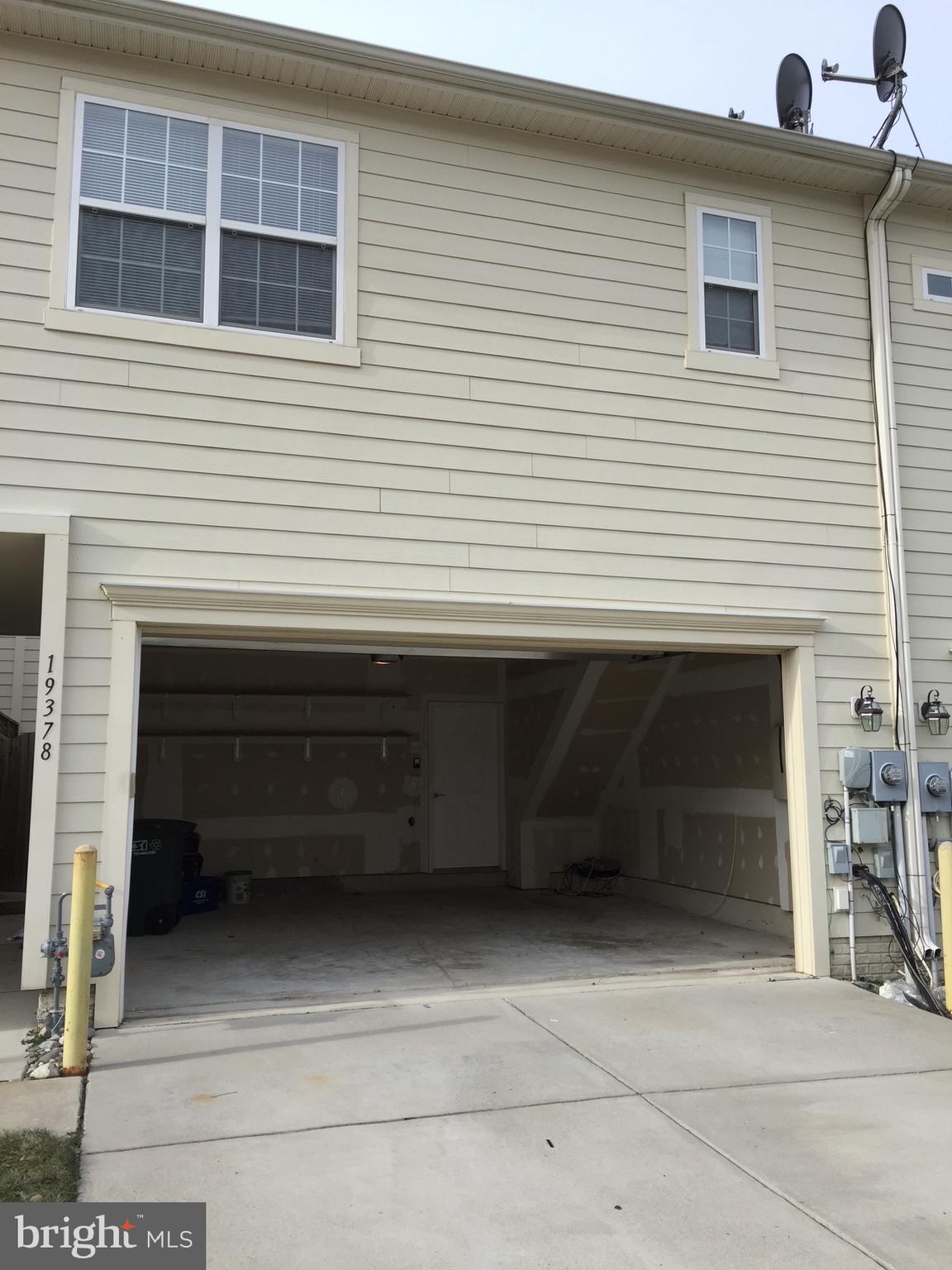 19378 COPPERMINE SQUARE 19378