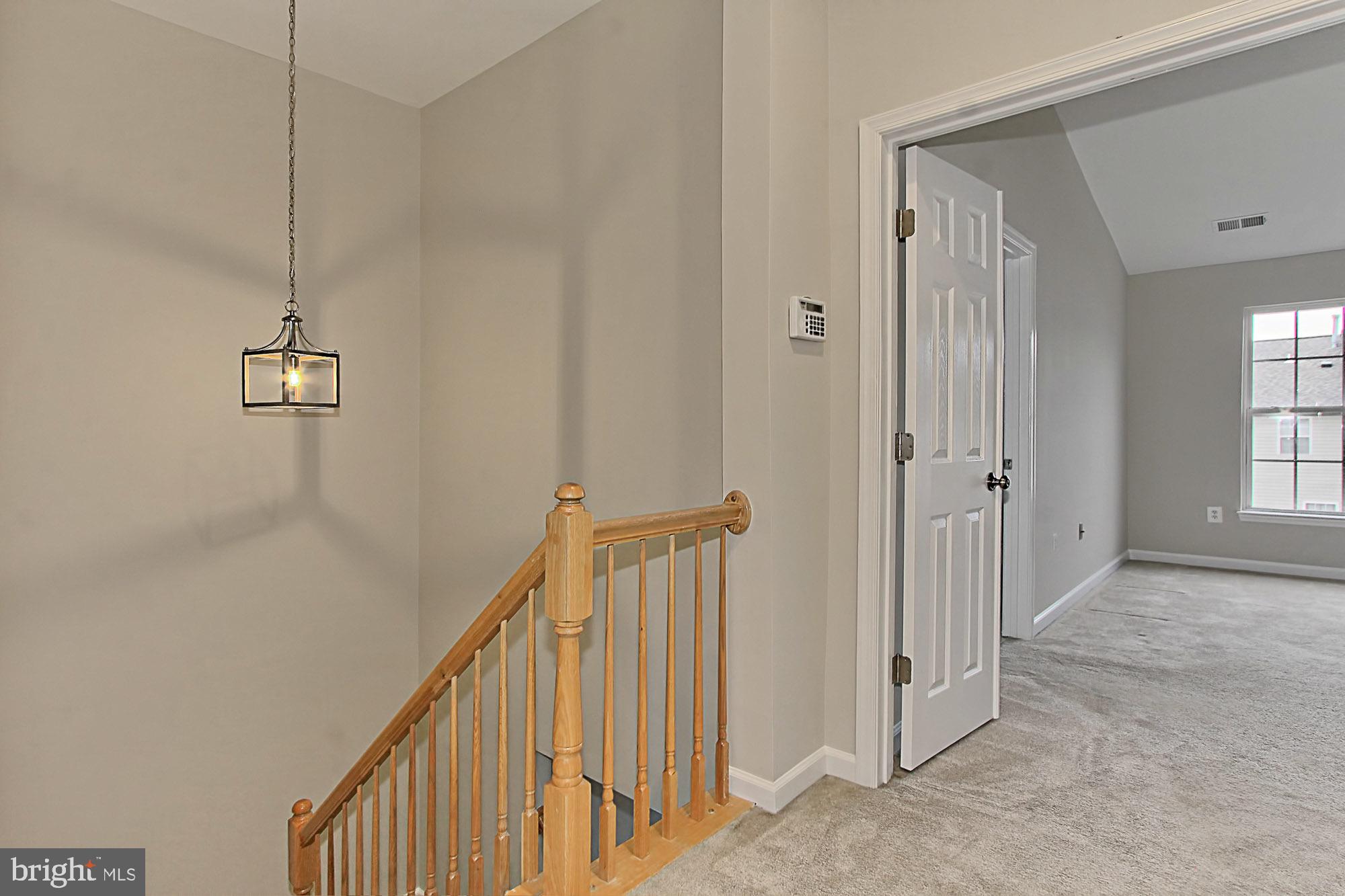 SOUTH RIDING - Residential