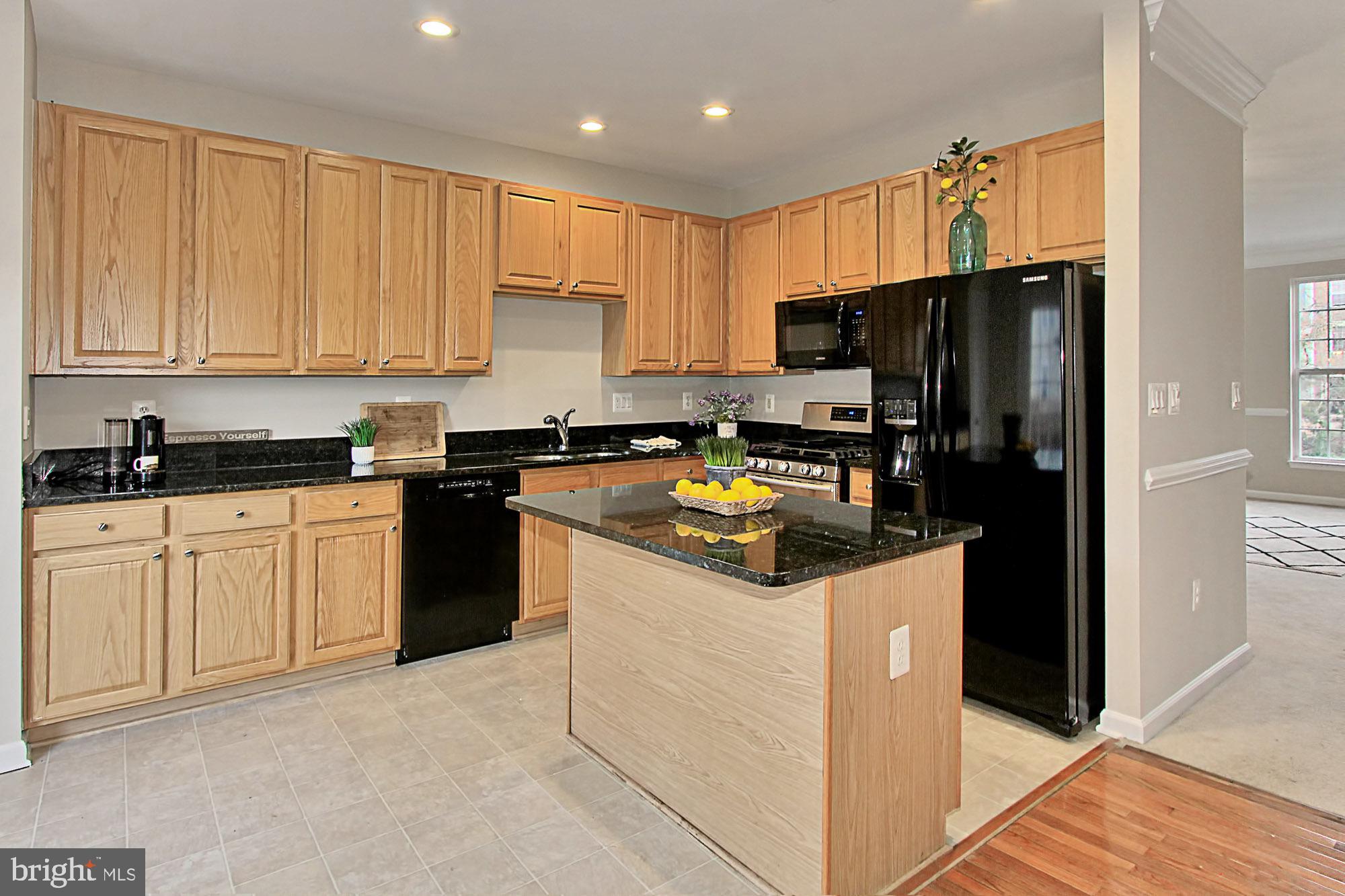 SOUTH RIDING - Residential