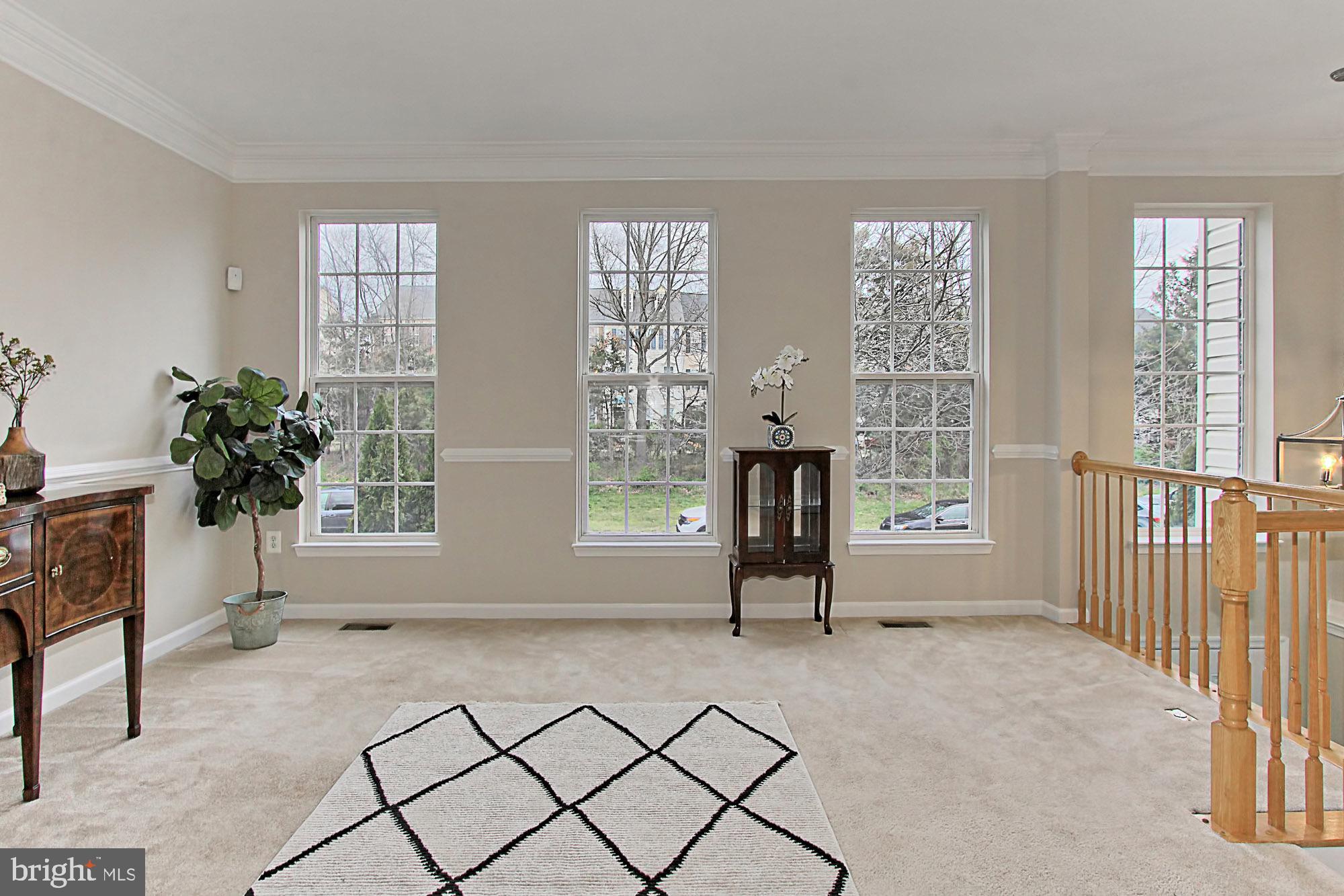 SOUTH RIDING - Residential