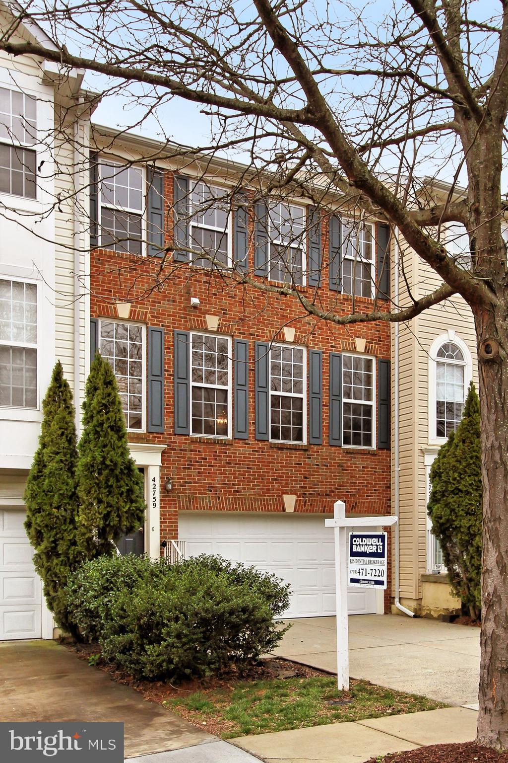 SOUTH RIDING - Residential