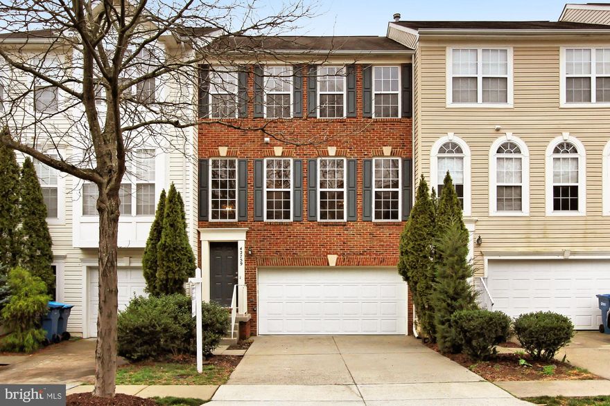 Well maintained Brick front, 3 Bedroom, 3.5 Bathroom townhouse with One Car Garage and fully fenced backyard. Updates include: New Stove, New Microwave, New Dishwasher, New paint, Newly sodded backyard, entire property has been freshened up for quick sale.