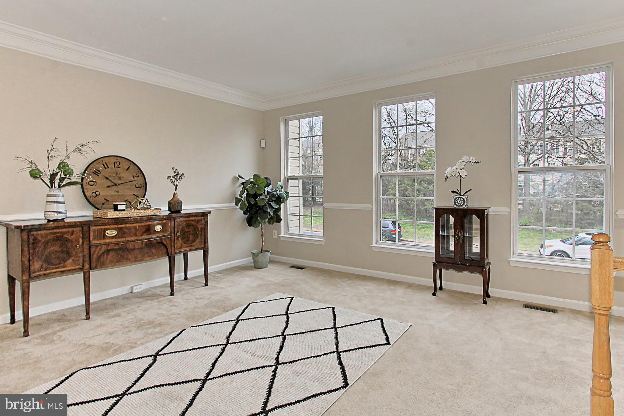 SOUTH RIDING - Residential