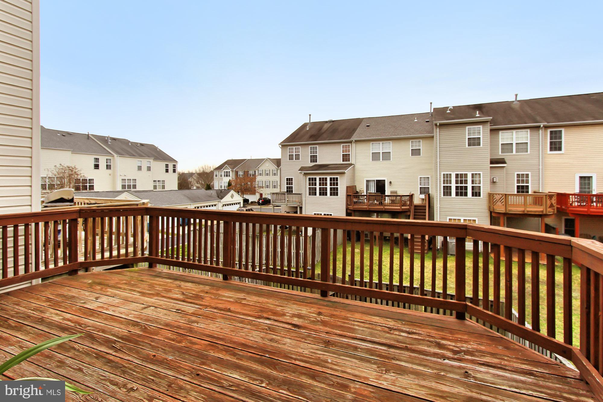 SOUTH RIDING - Residential