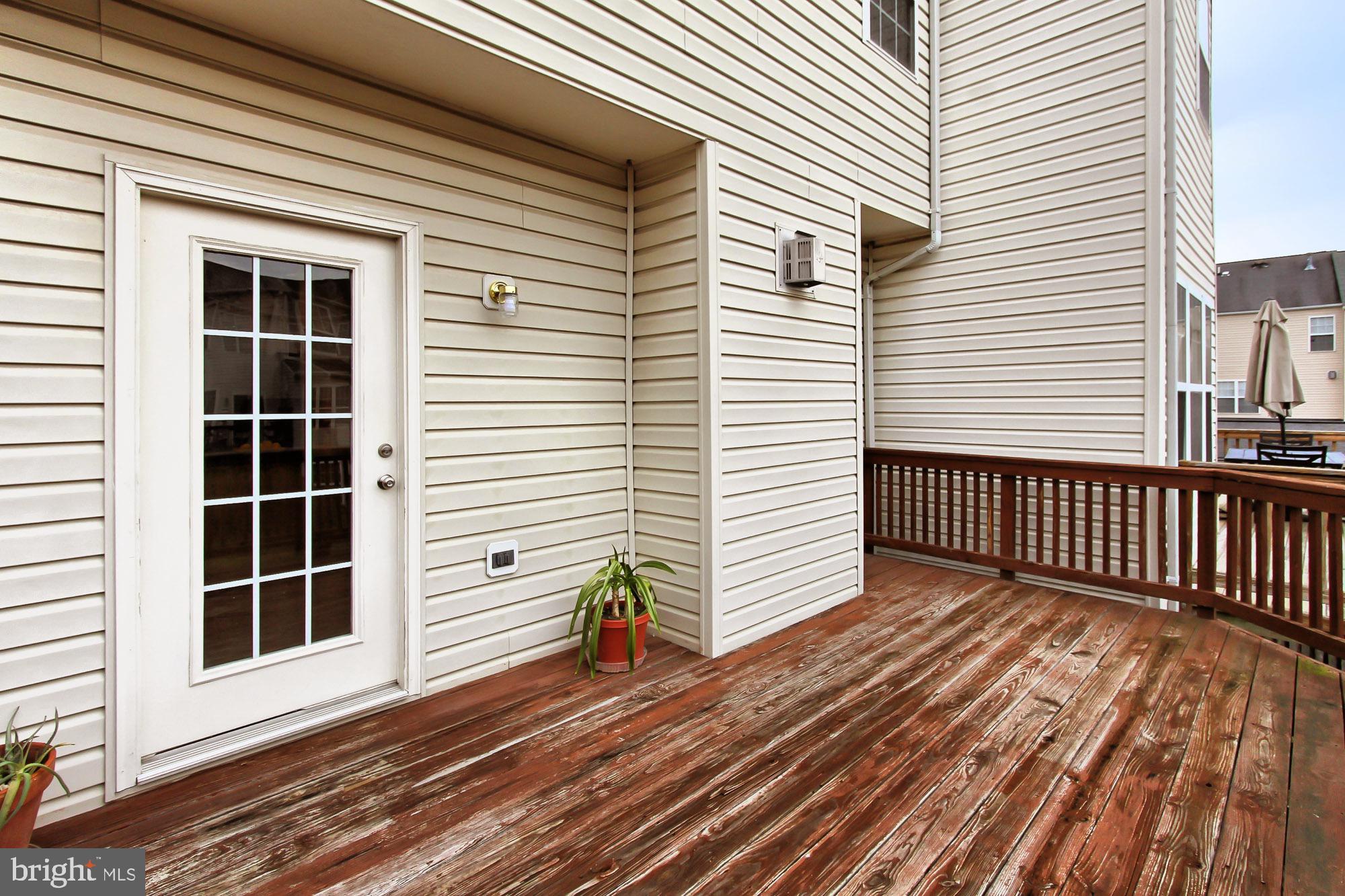 SOUTH RIDING - Residential