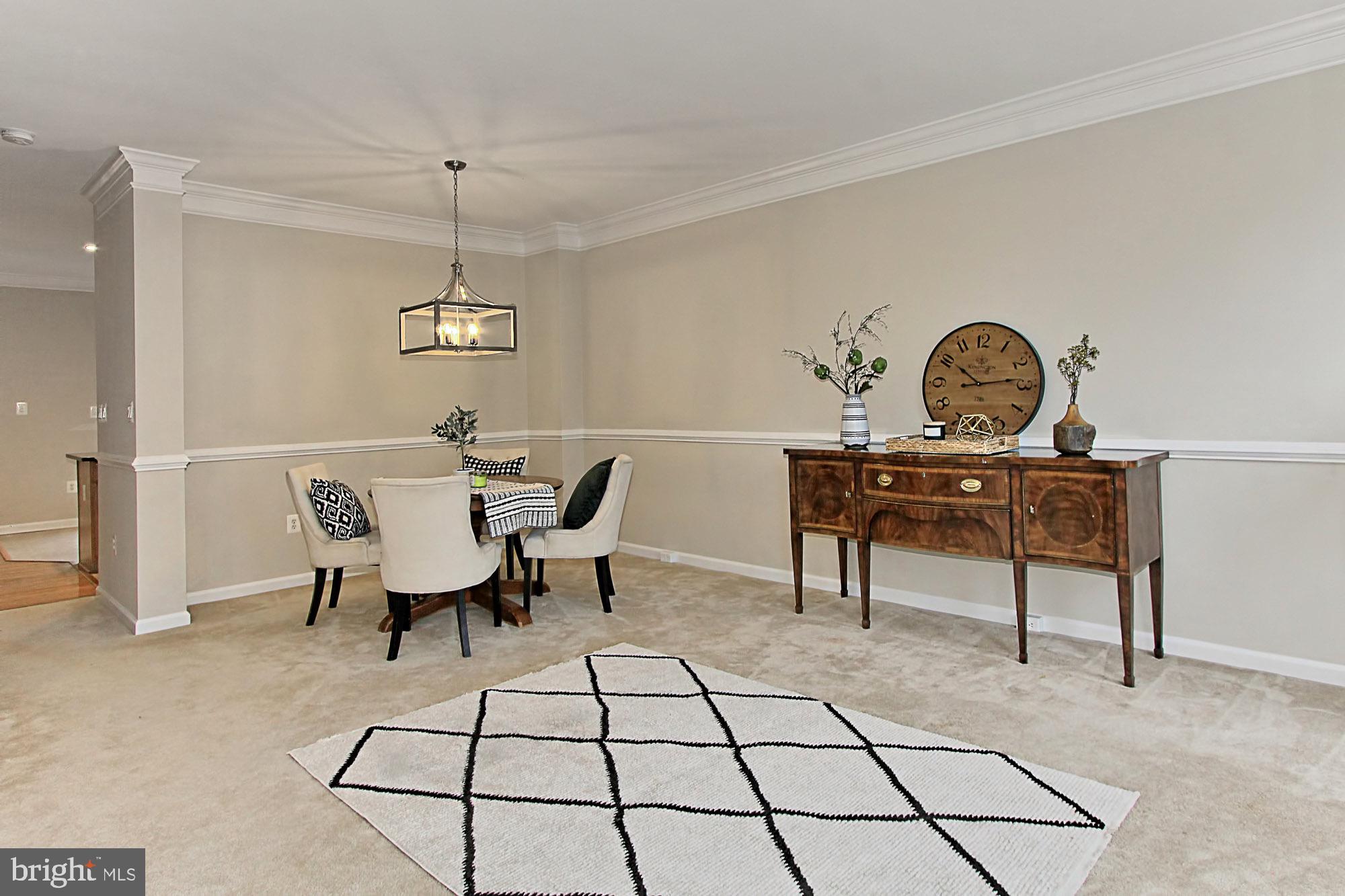 SOUTH RIDING - Residential