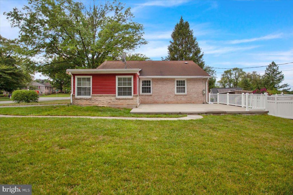 Photo of 2901 Continental Drive, Lancaster, PA 17601 (MLS # PALA2054606)