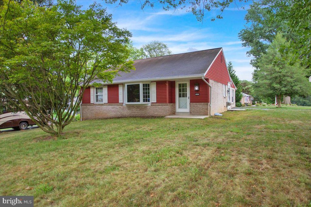 Photo of 2901 Continental Drive, Lancaster, PA 17601 (MLS # PALA2054606)