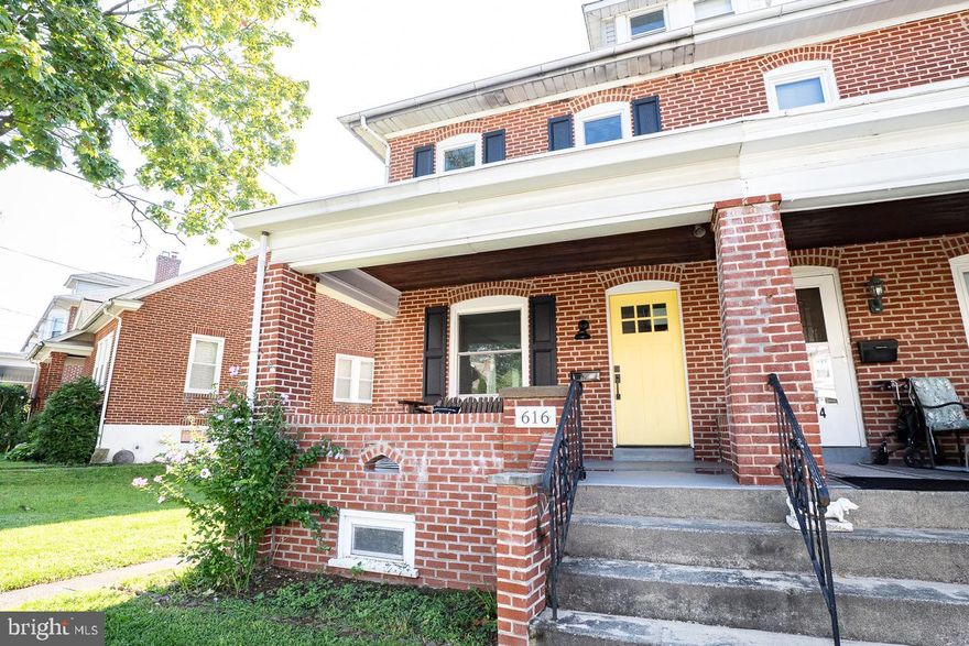 Welcome to 616 N. Evans Street! This gorgeous twin has been completely renovated with modern updates you will love! As you enter the home you will notice the open layout, brand new vinyl plank flooring, high ceilings, as well as brand new windows that provide an abundance of natural light. The first floor consists of a family room, dining room combo and large kitchen with plenty of counter space as well as a breakfast bar. There was a powder room added as well as a beautiful mudroom with direct access to the yard. The second story of this home features three bedrooms as well as a full bath. Heading up to the top level, you will find a spacious bonus room. It would be ideal as a fourth bedroom, playroom or office. Completing this property is a wonderful outdoor space. The front of the home has a covered porch, perfect for entertaining. In the backyard, you will find a large detached garage. The yard is an open canvas awaiting your final touches. Schedule your appointment before you miss the opportunity to make this YOUR next home!