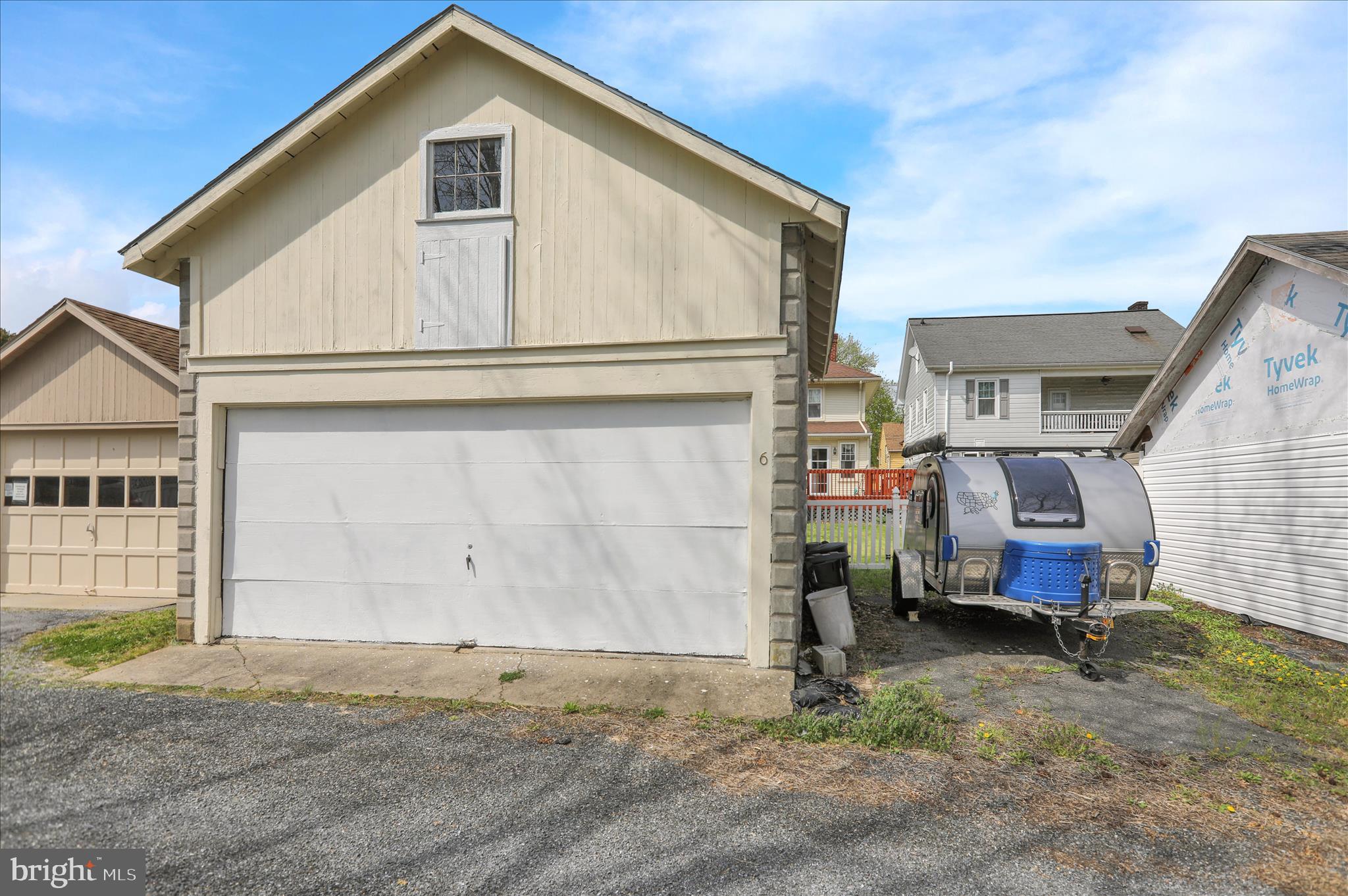 MYERSTYOWN - Residential