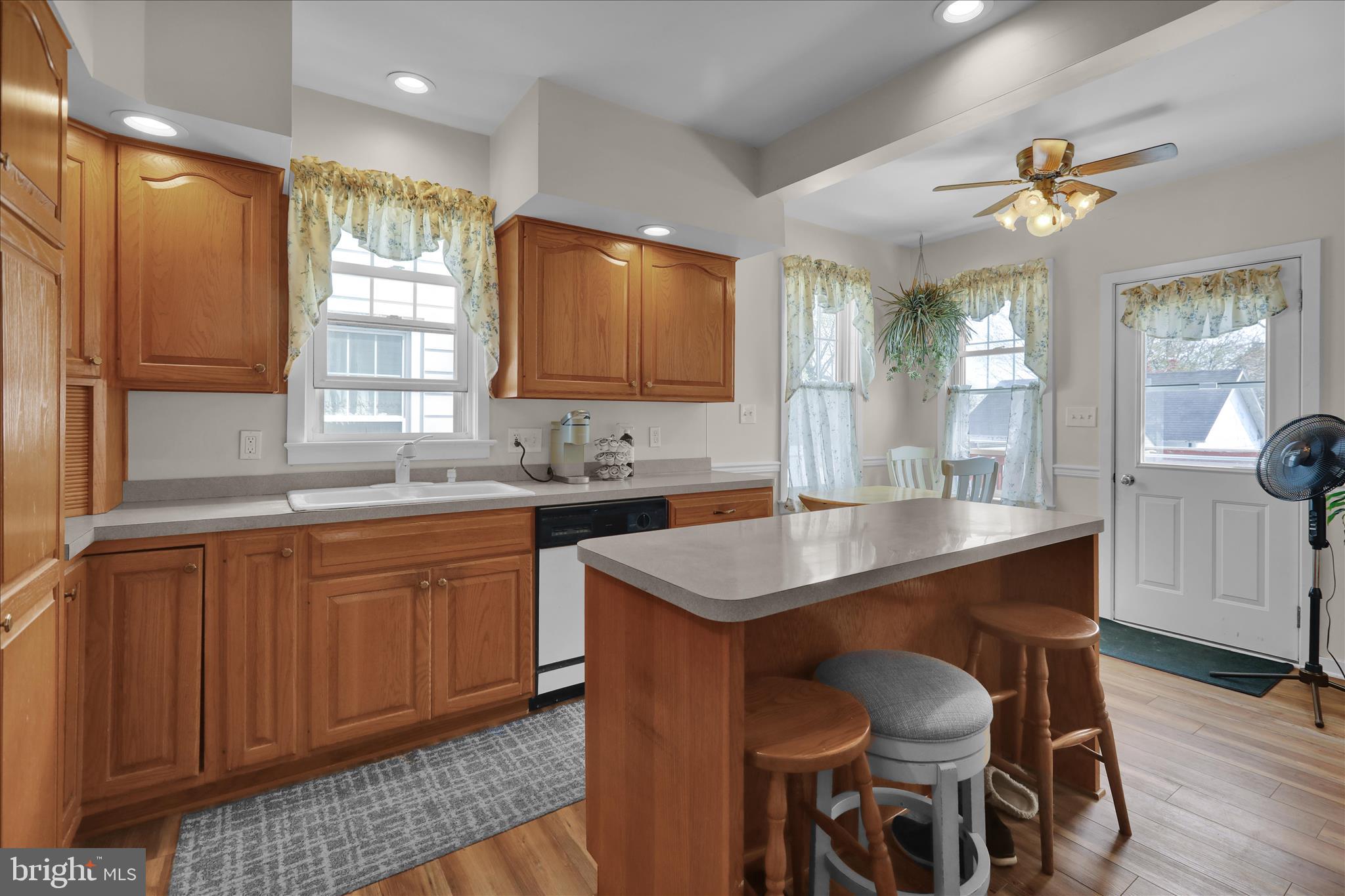 MYERSTYOWN - Residential