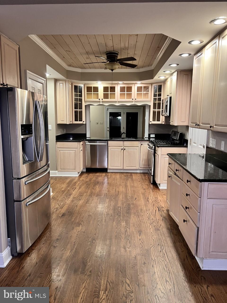 4115 CORBIN HALL LANE