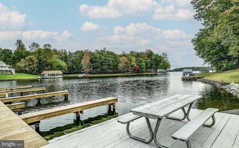 LOT 11 PLUM TREE CIRCLE BUMPASS VA 23024