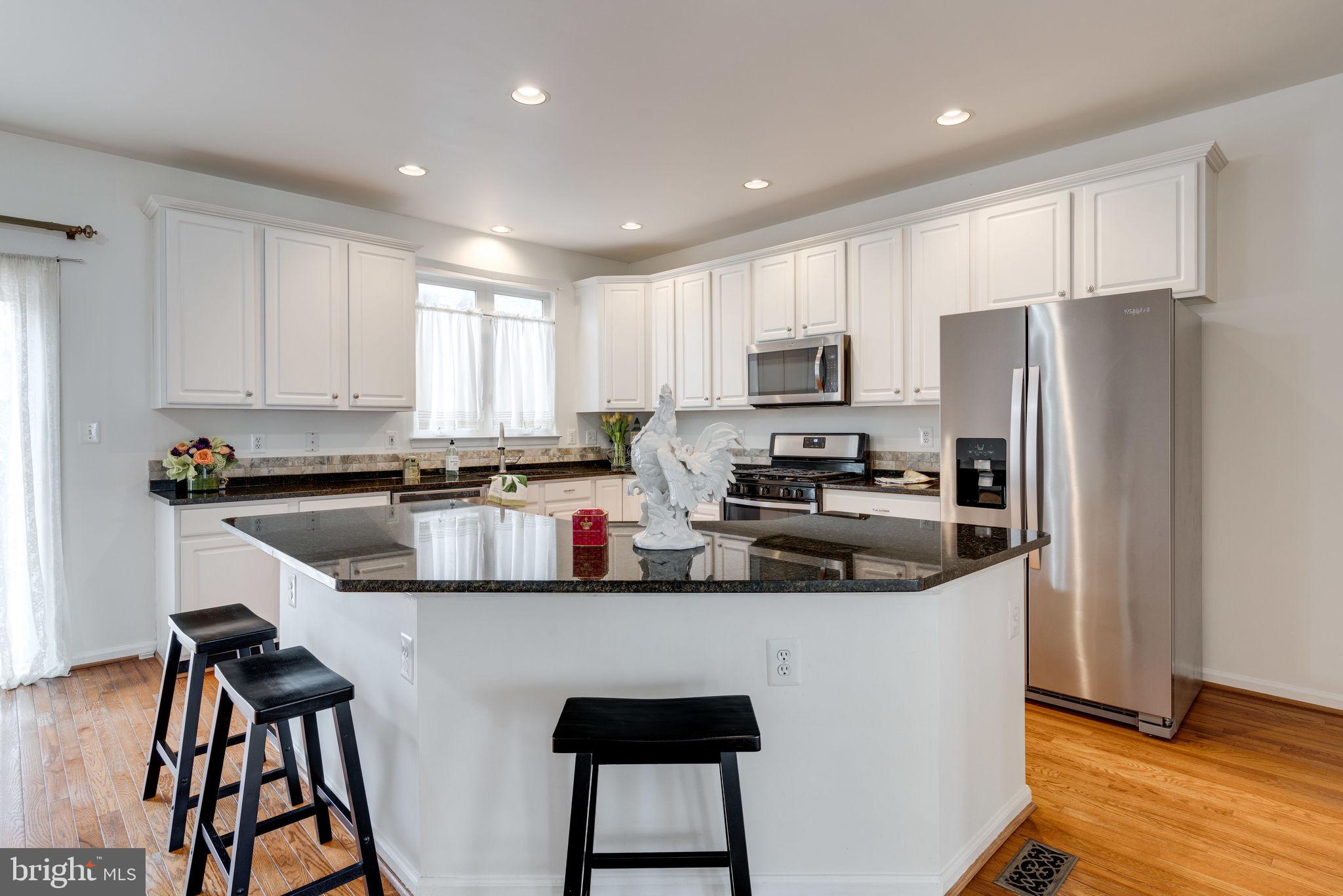 KINGSTOWNE - Residential Lease