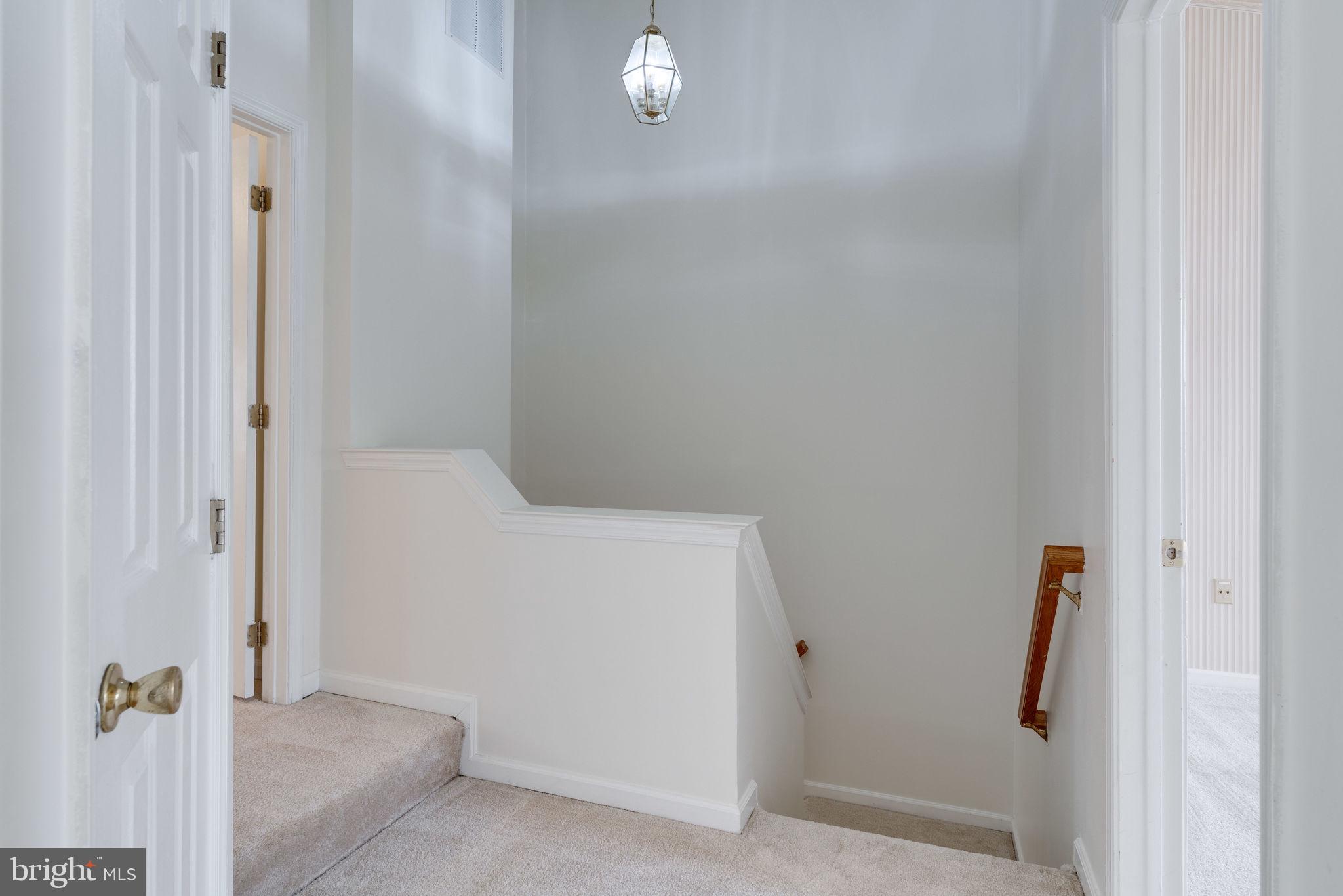 KINGSTOWNE - Residential Lease