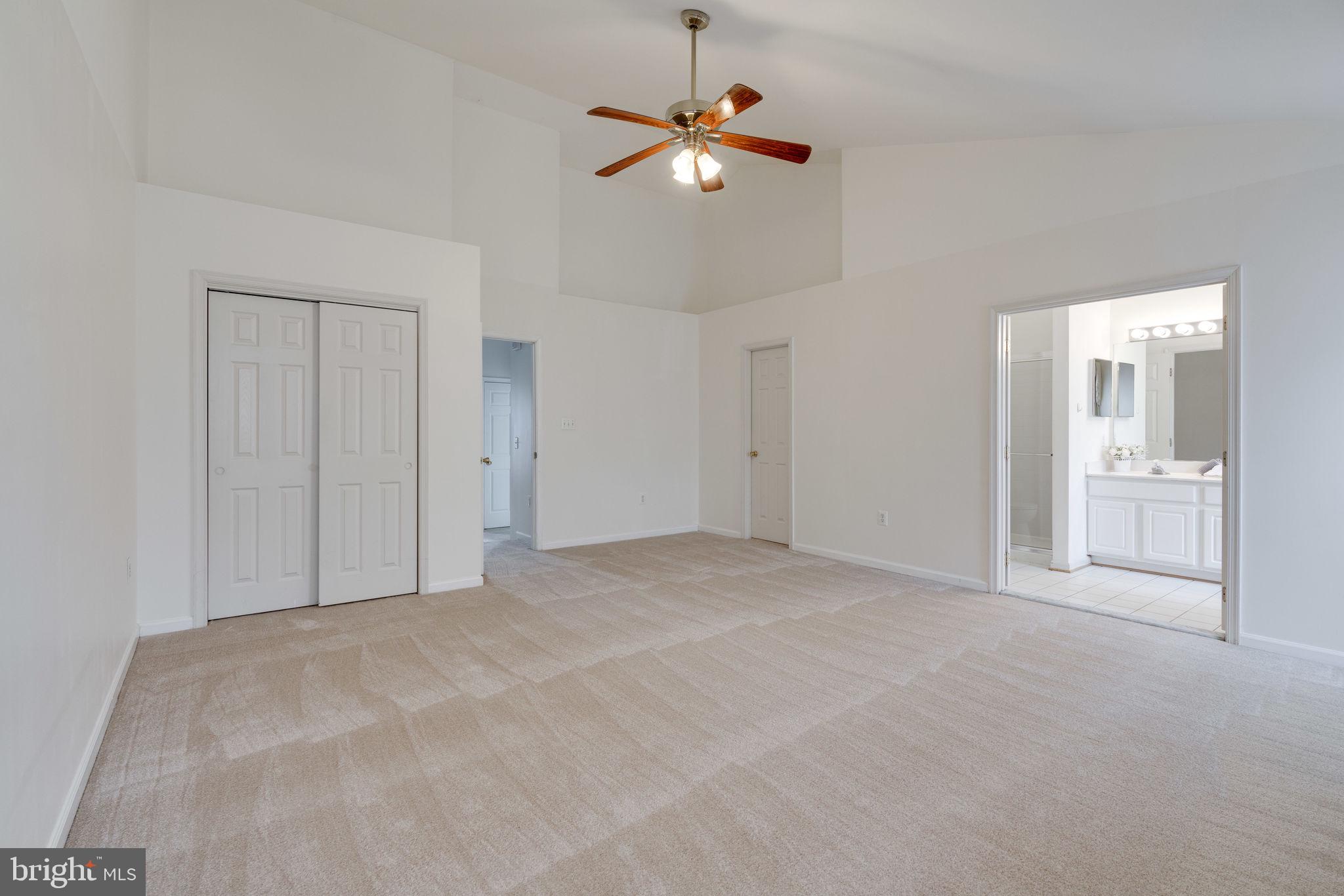 KINGSTOWNE - Residential Lease