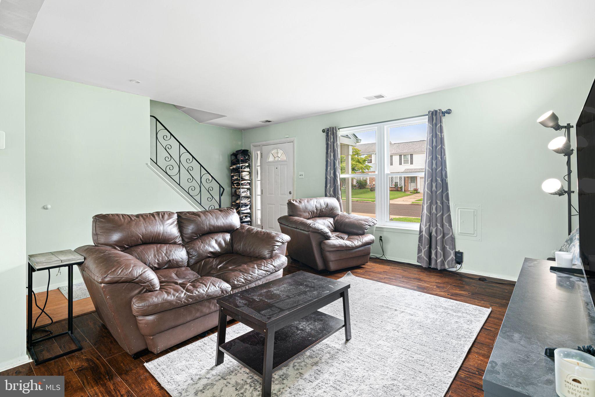 6529 JEFFERSON COURT