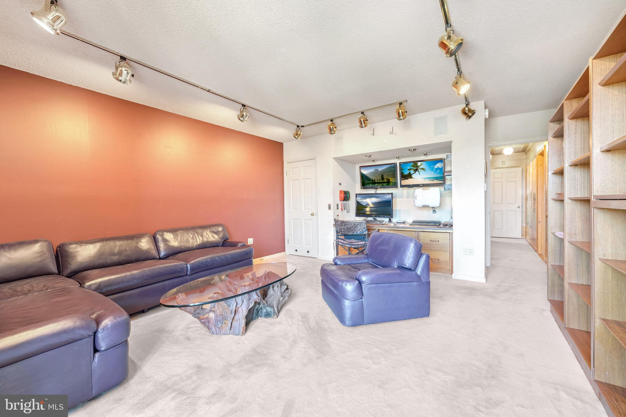 800 25TH STREET NW 806