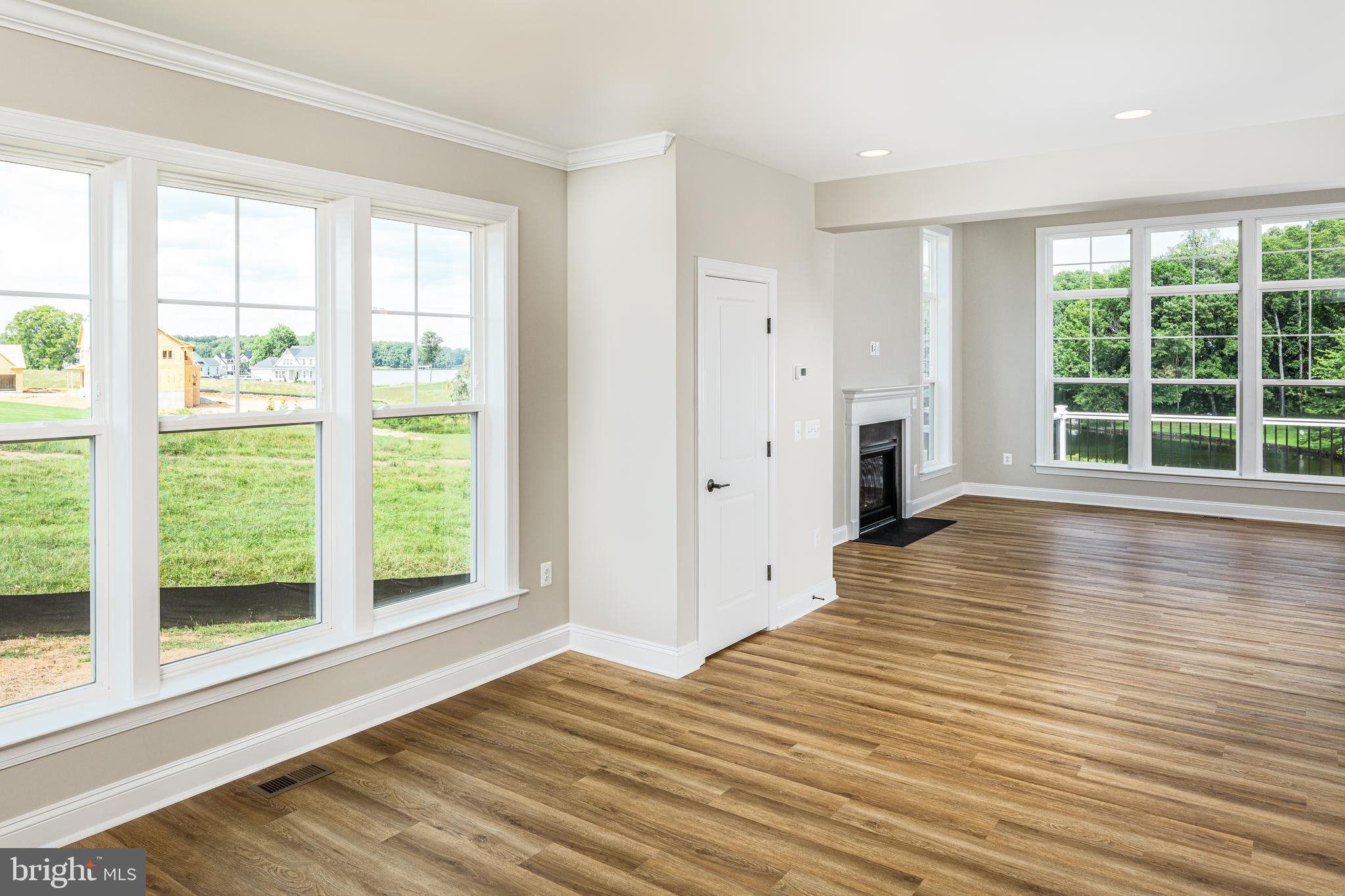 ROCK ISLAND LANDING - Residential