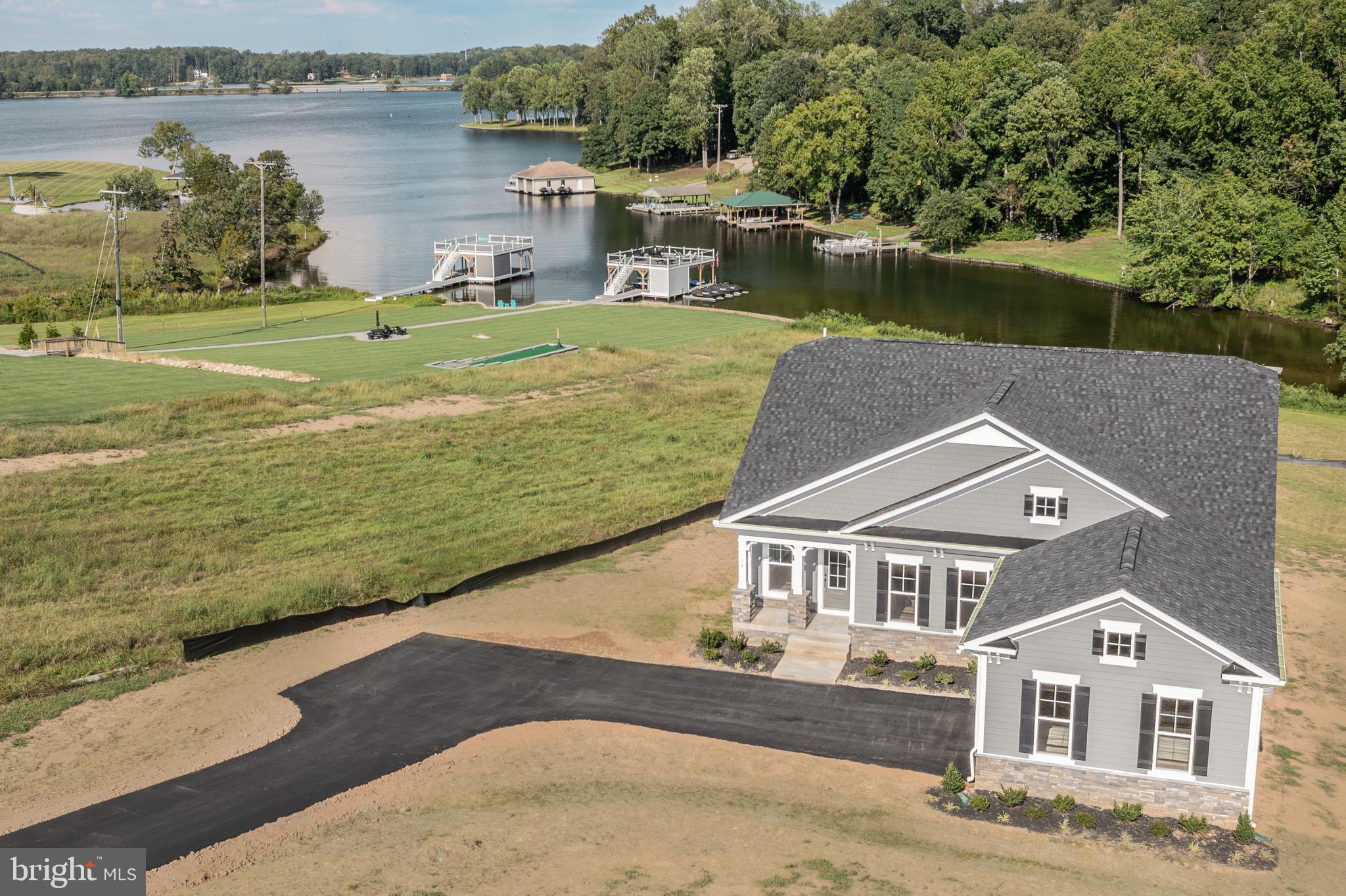 ROCK ISLAND LANDING - Residential