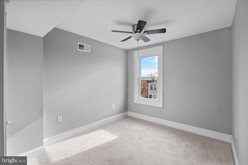 WAVERLY - Residential Lease