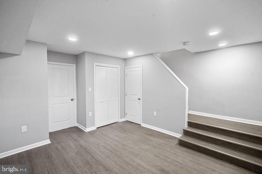 WAVERLY - Residential Lease