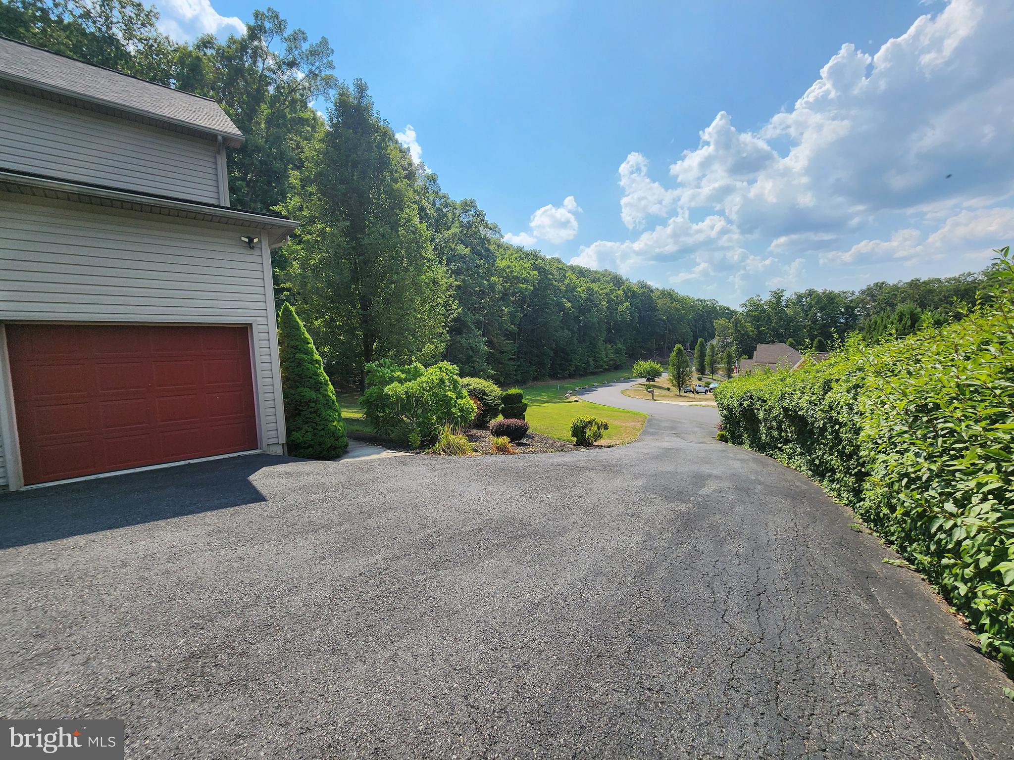 LAKEWOOD - Residential