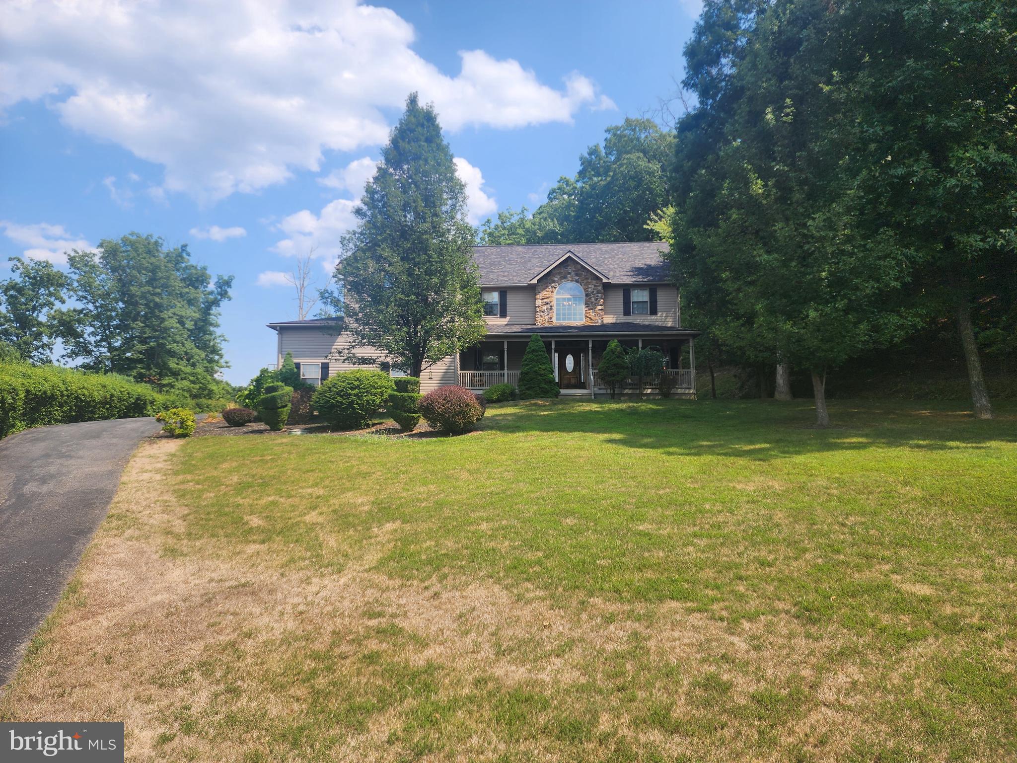 LAKEWOOD - Residential