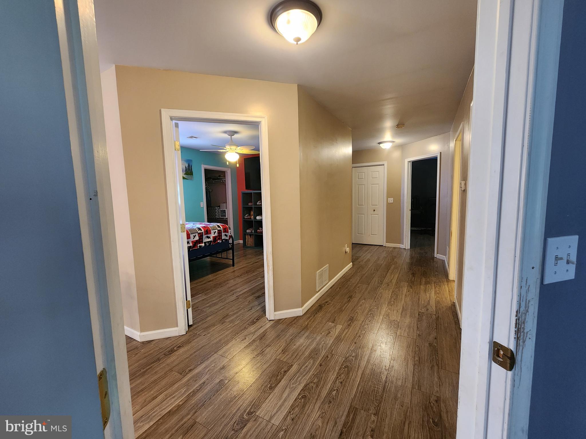 LAKEWOOD - Residential