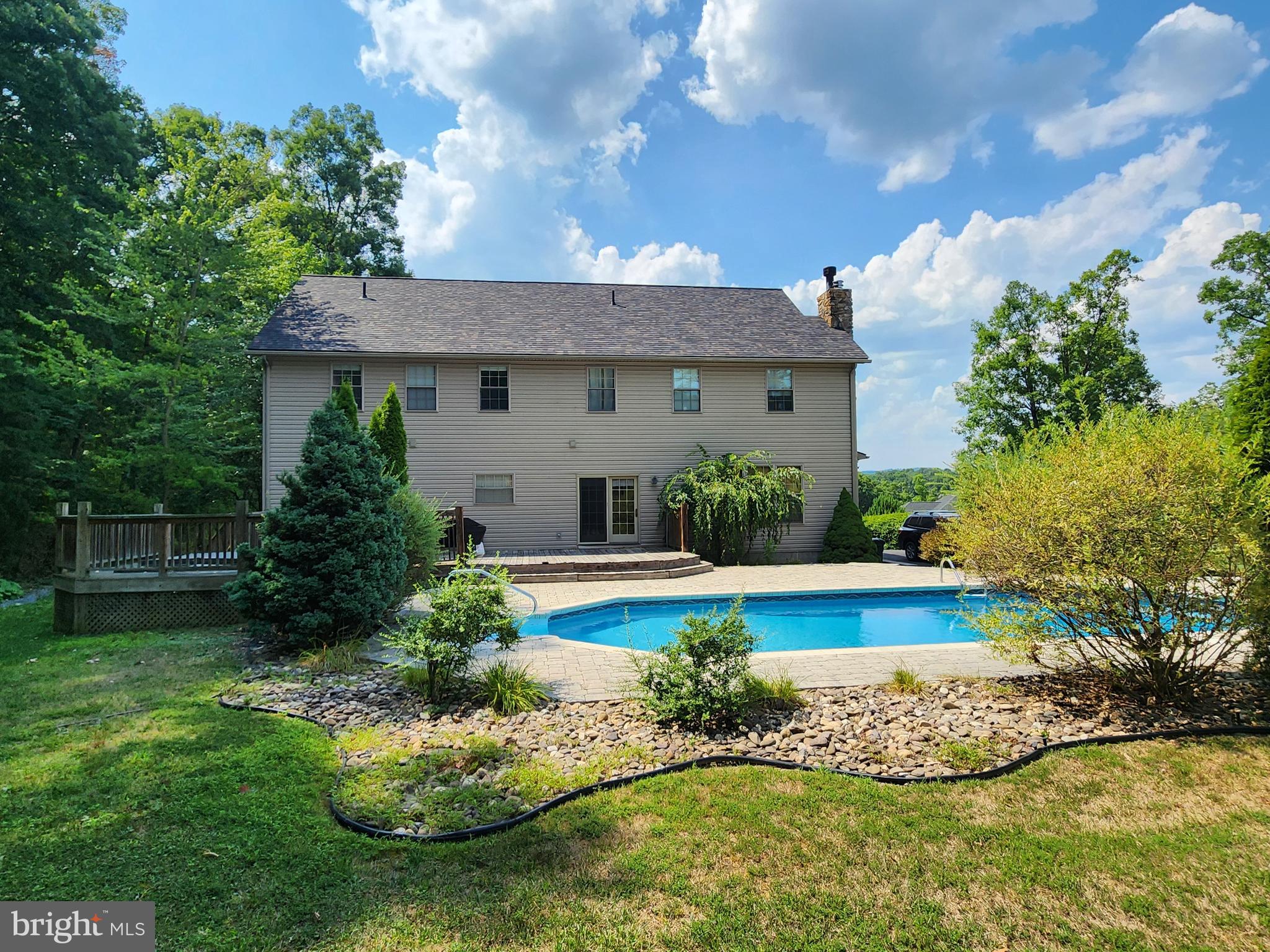 LAKEWOOD - Residential