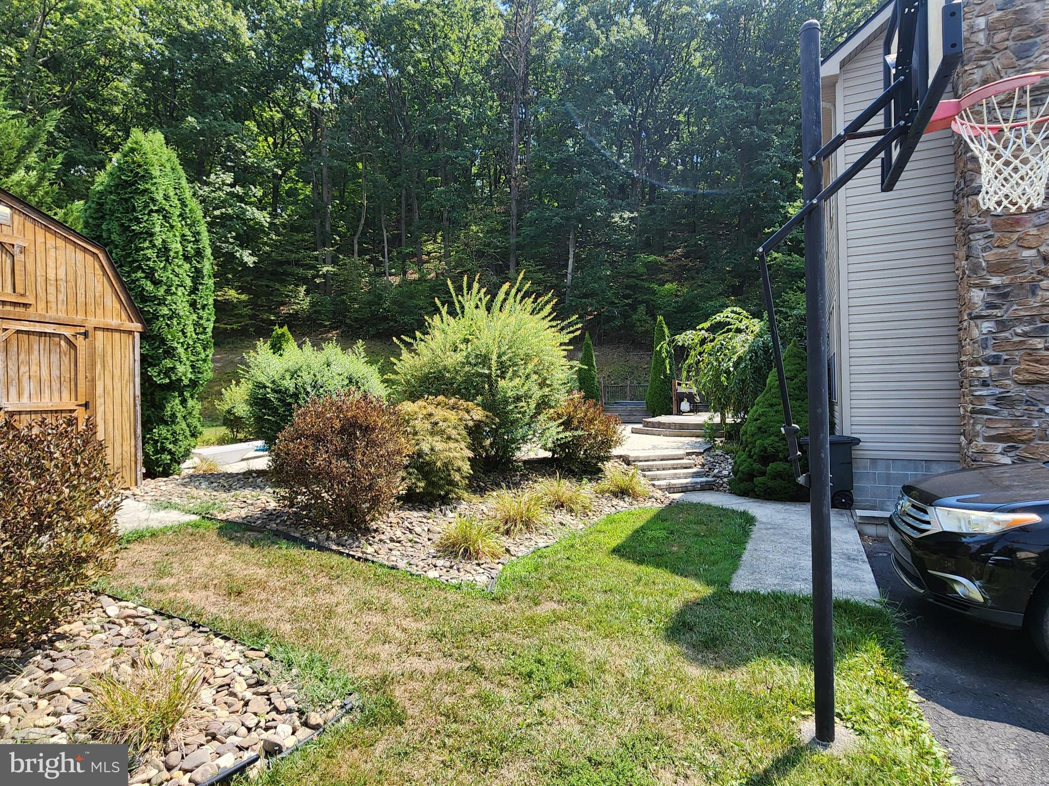 LAKEWOOD - Residential