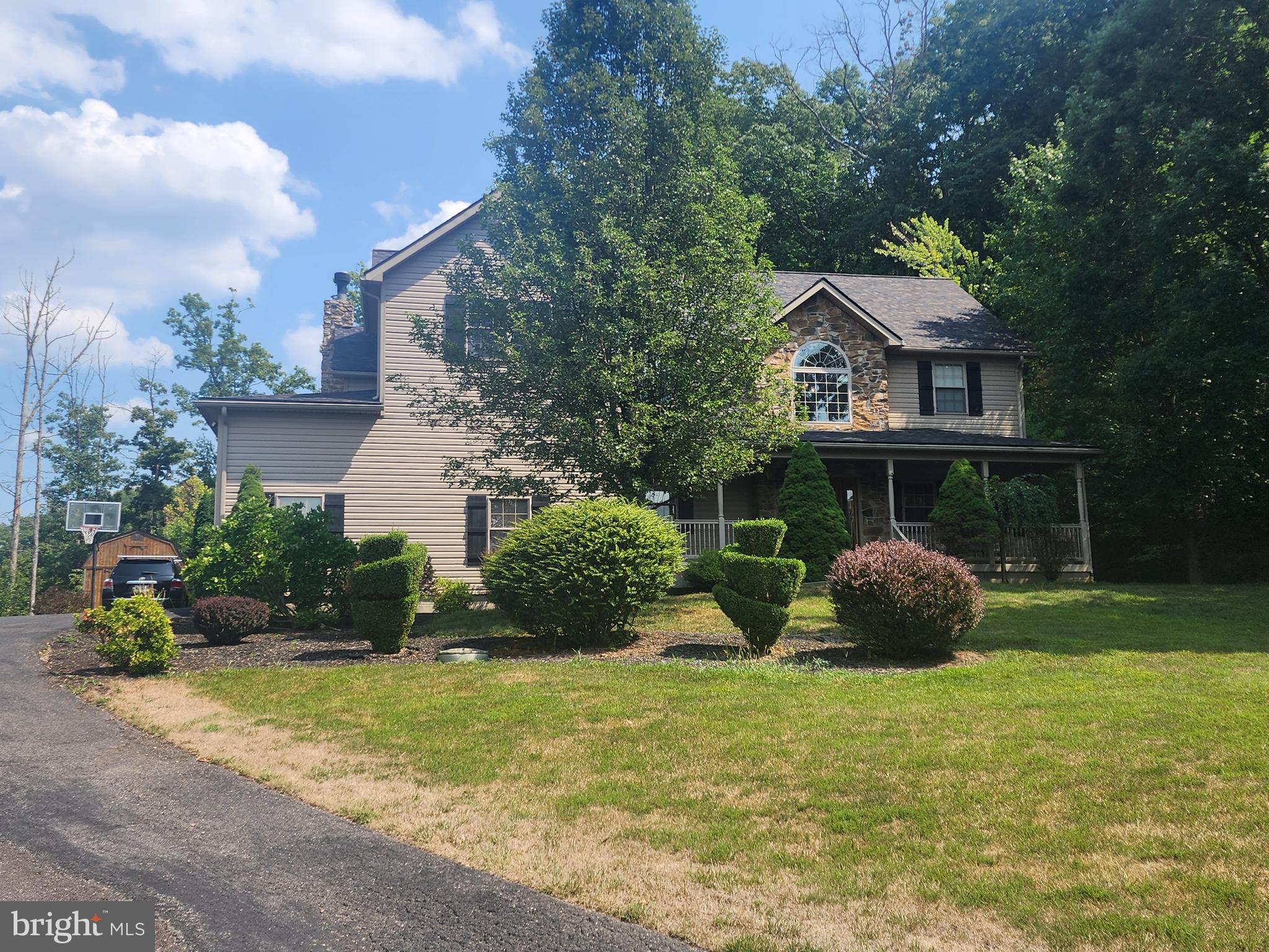 LAKEWOOD - Residential