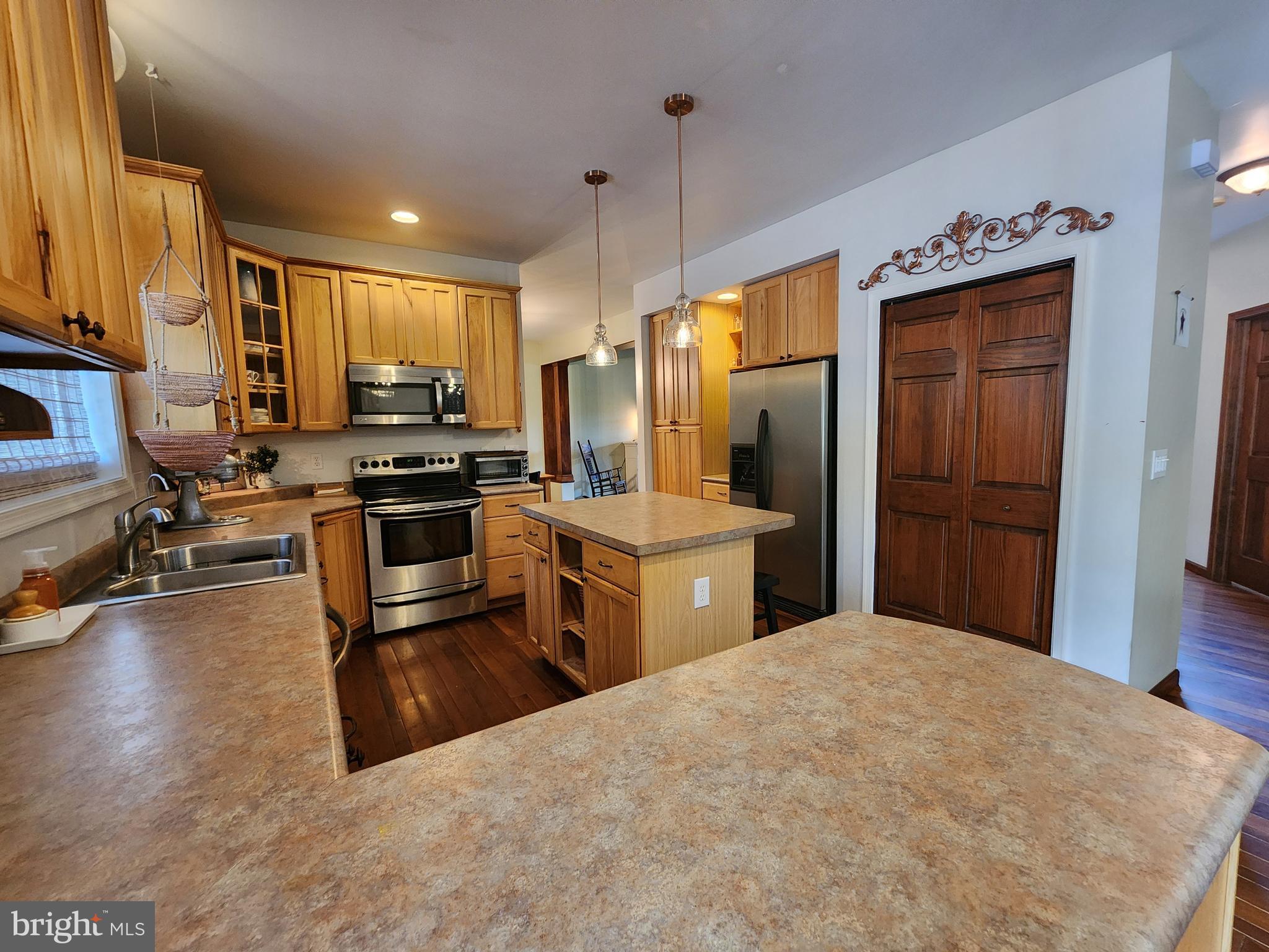 LAKEWOOD - Residential