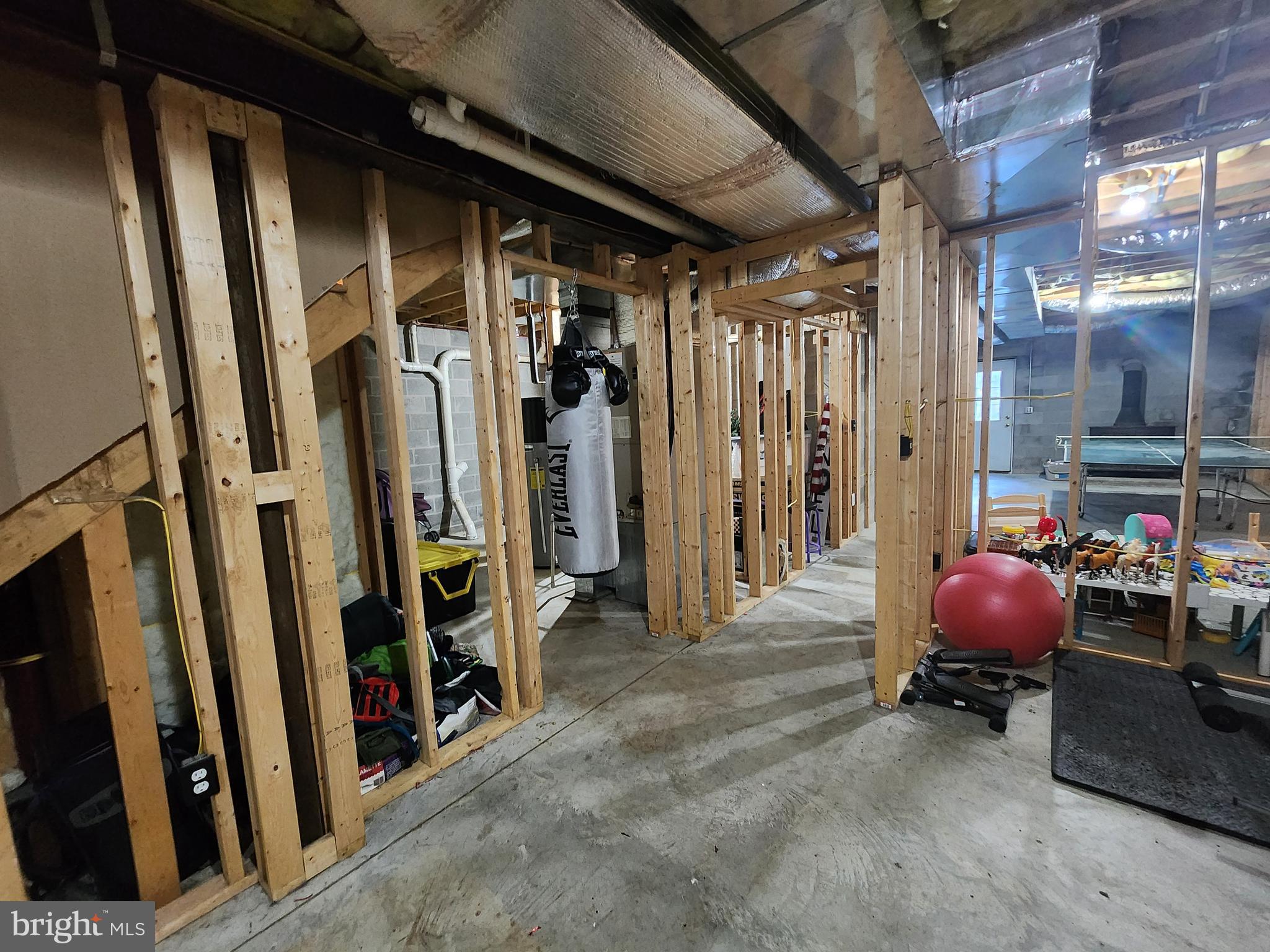 LAKEWOOD - Residential