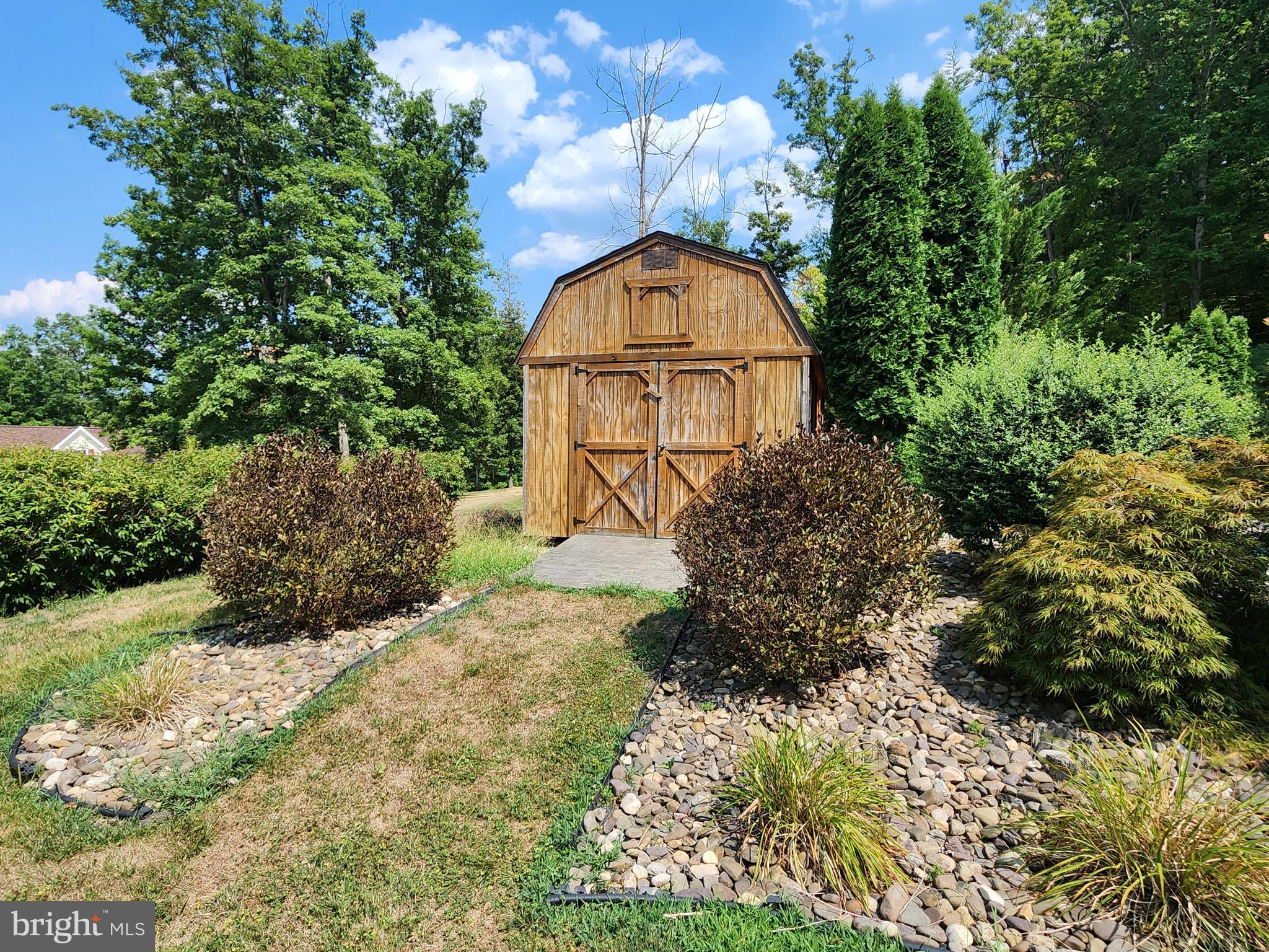 LAKEWOOD - Residential