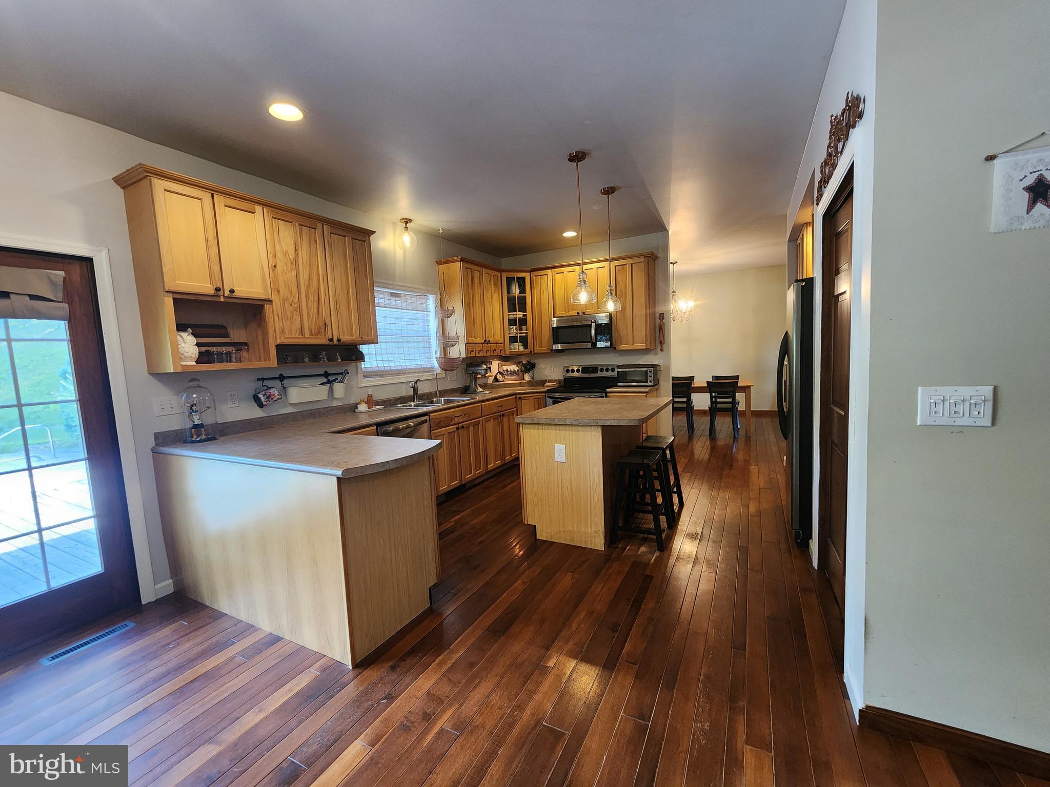 LAKEWOOD - Residential